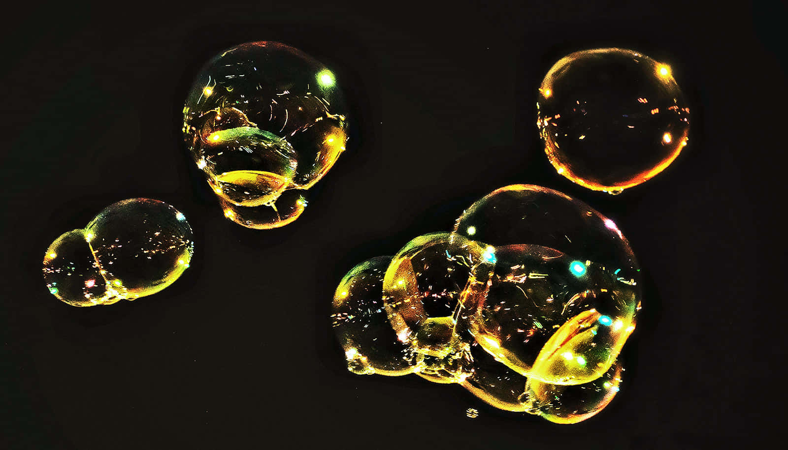 Enjoy the beauty of bubbles