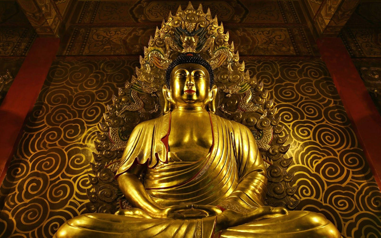 Buddha 3d Giant Golden Statue