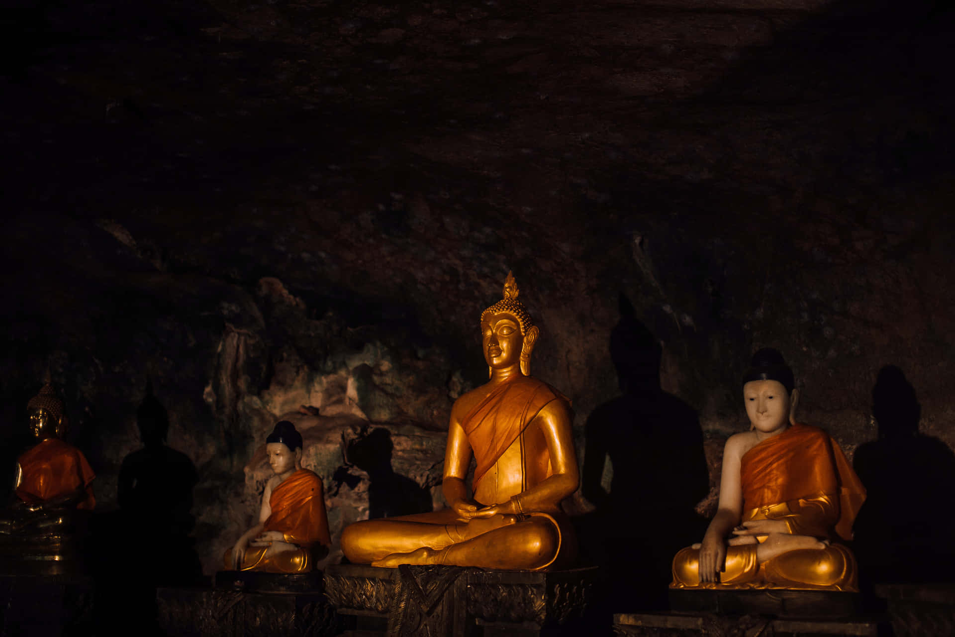 Buddhismusschwarzes Bild