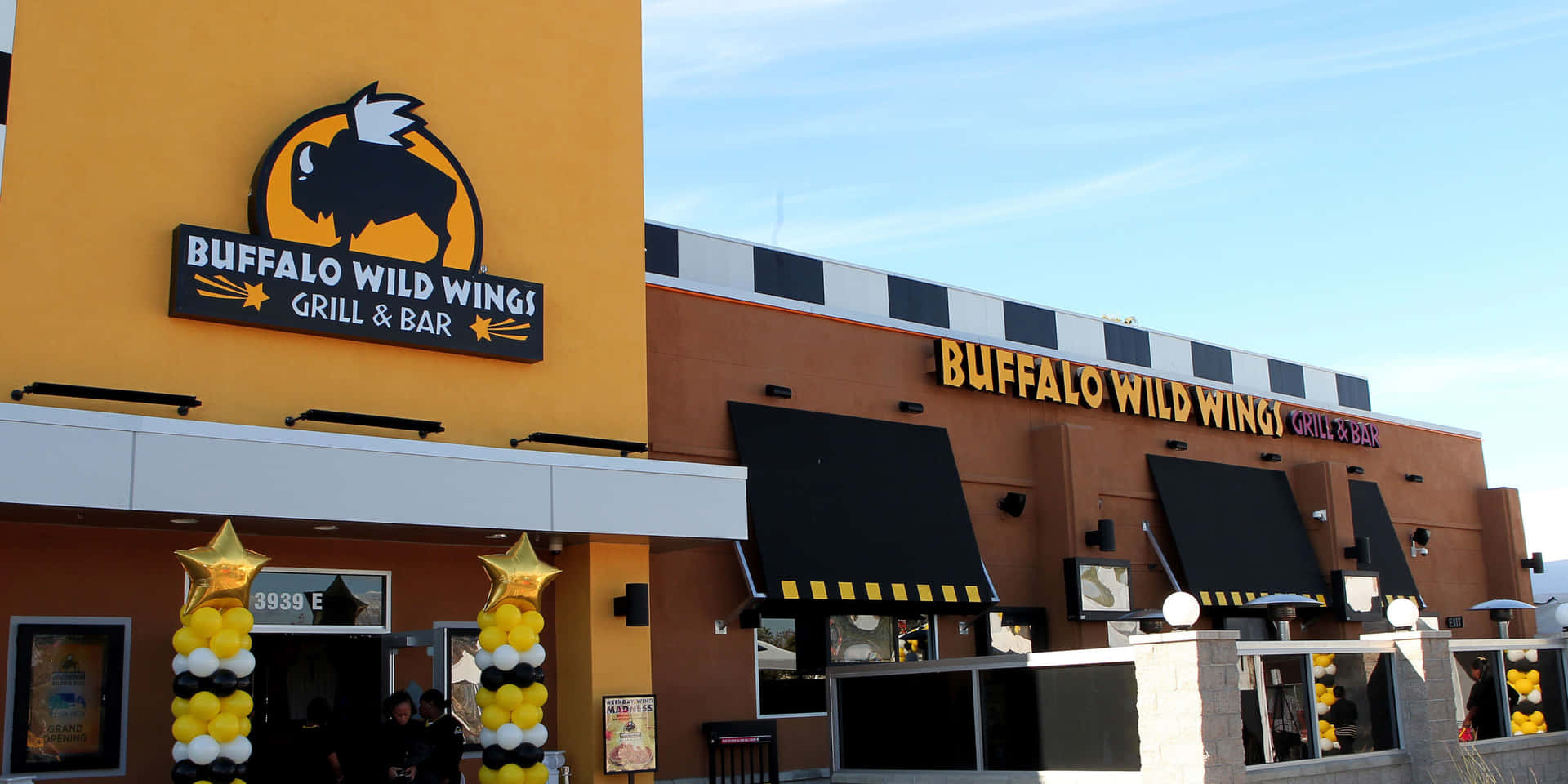 Emocionantese Saborosas Aventuras Esperam Por Você No Buffalo Wild Wings