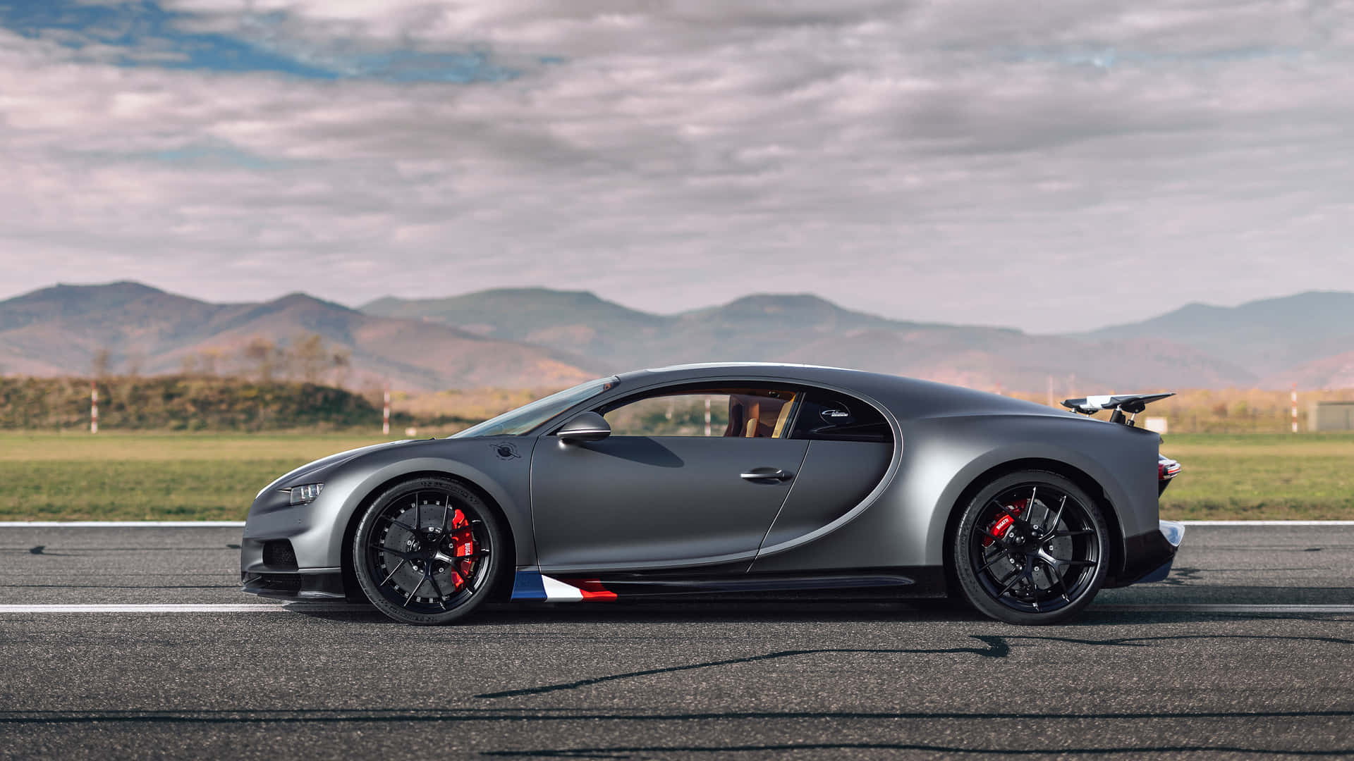 Ultra-Luxurious Bugatti 4K Wallpaper