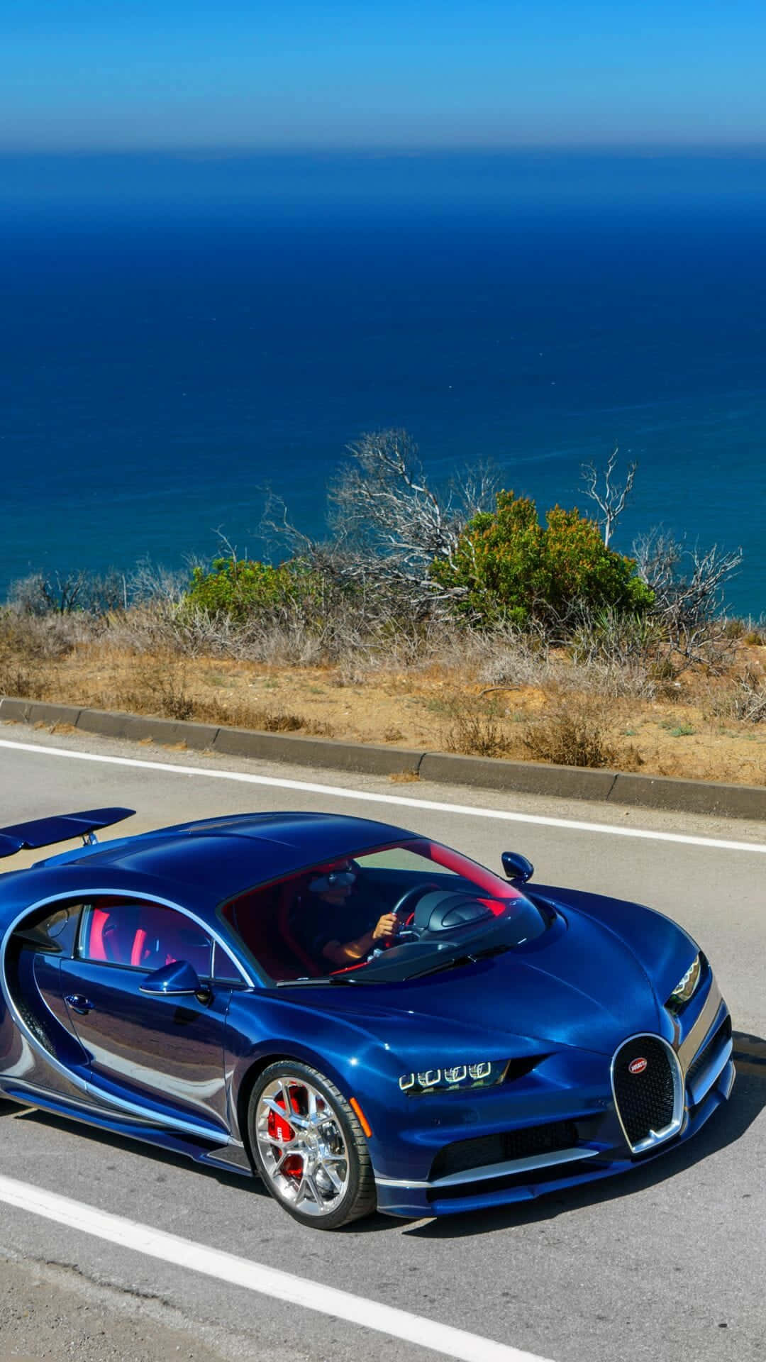 Se på den overvældende Bugatti-bil Wallpaper