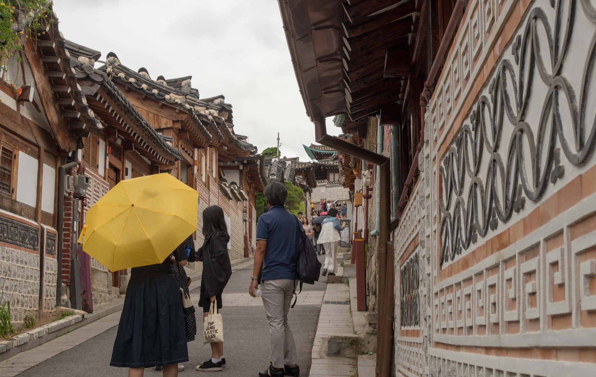 Bukchon Hanok Dorp Regenachtige Dag Achtergrond