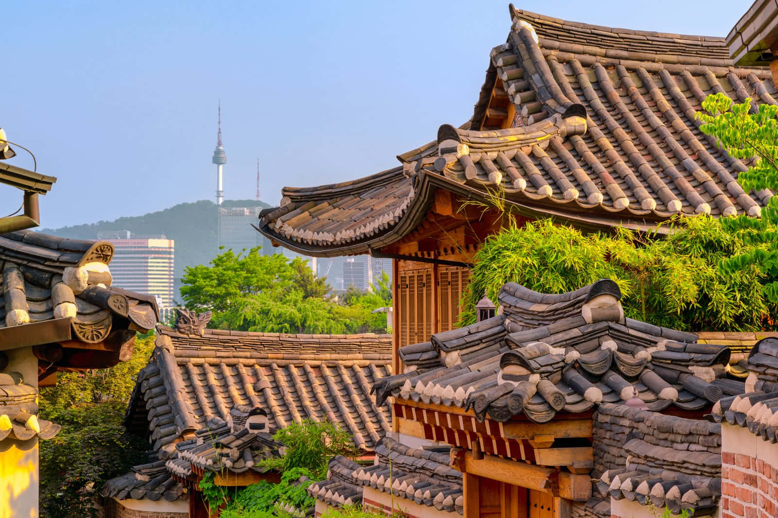 Bukchon Hanok Dorp Met Seoul Tower Achtergrond Achtergrond