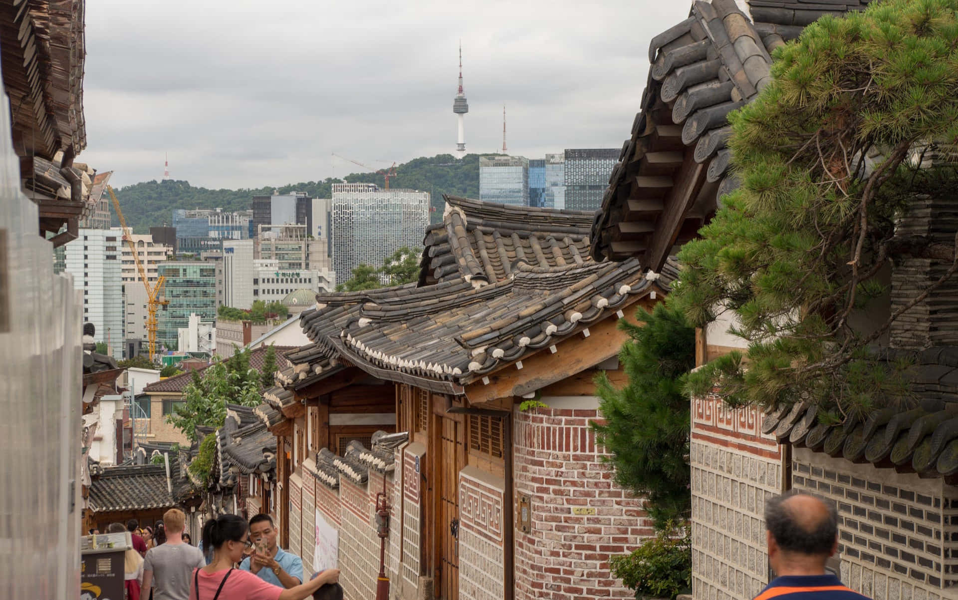 Bukchon Hanok Dorp Met Seoul Tower Uitzicht Achtergrond