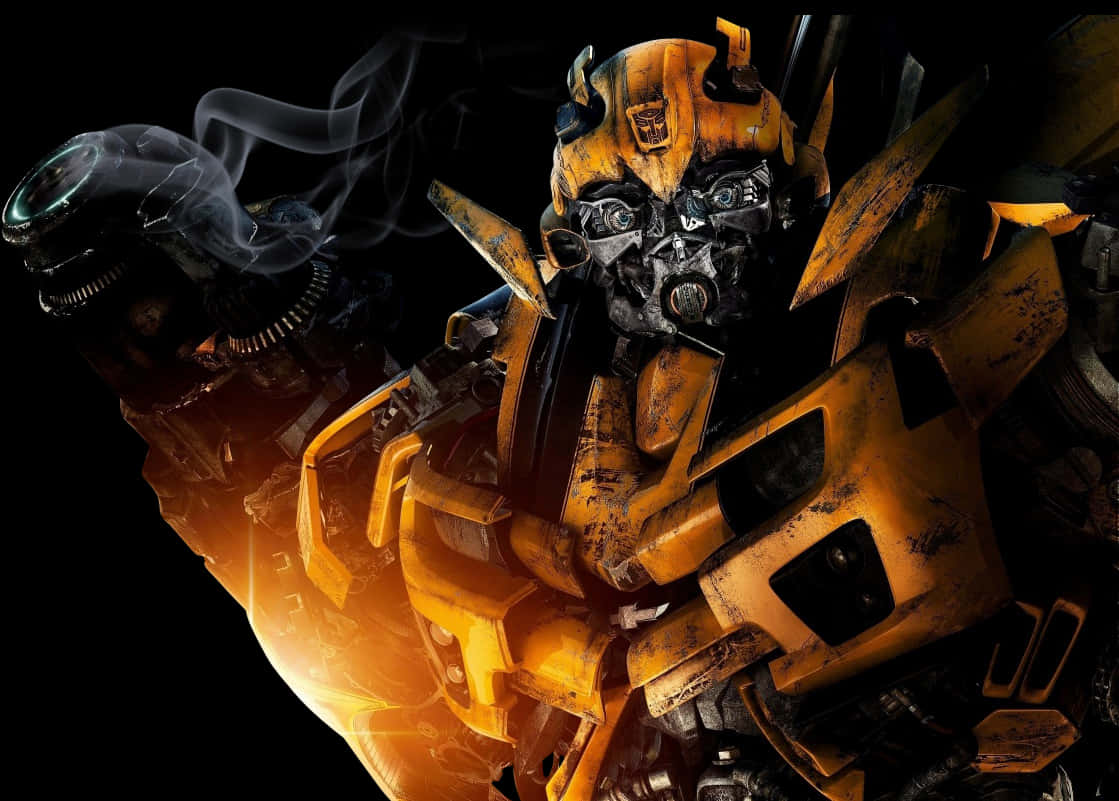 Bumblebeeand Decepticon Faceoff PNG