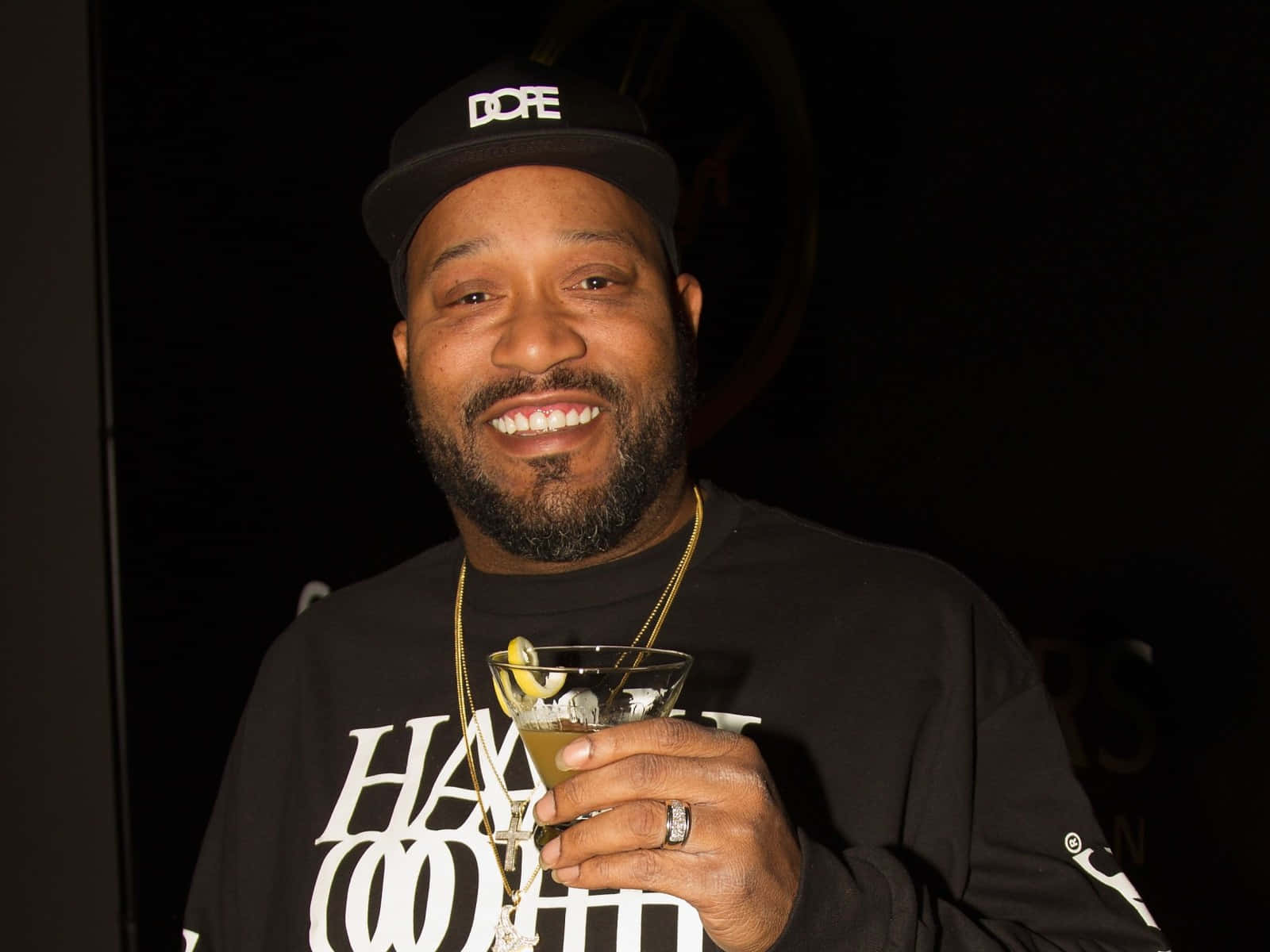 Bun B Smilingwith Drink Wallpaper