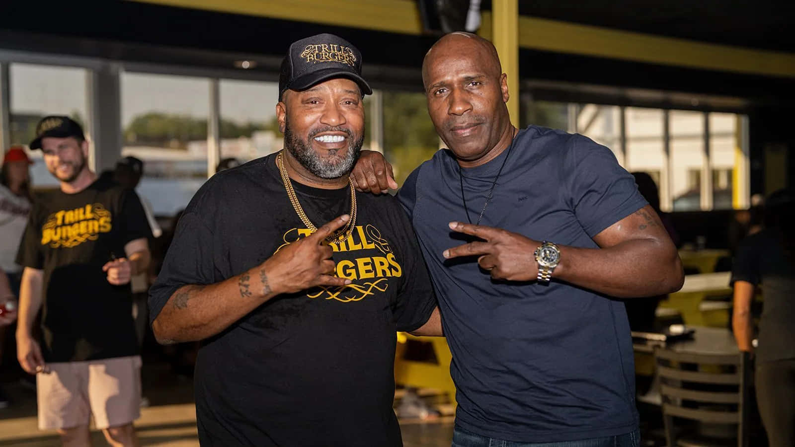 Bun B En Vriend Poseren Op Evenement Achtergrond