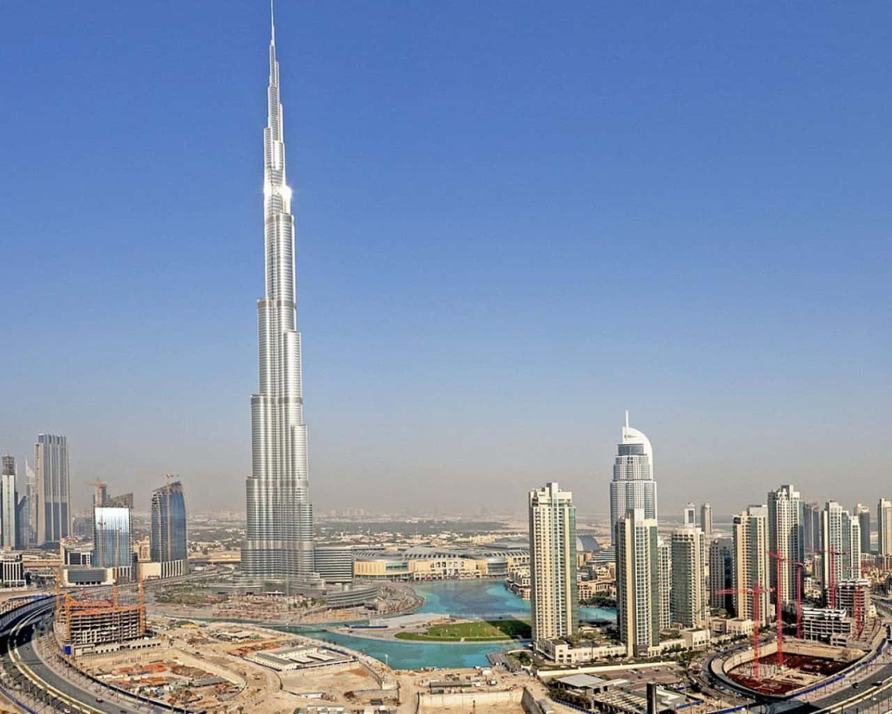 Majestic Burj Khalifa dominating the Dubai skyline