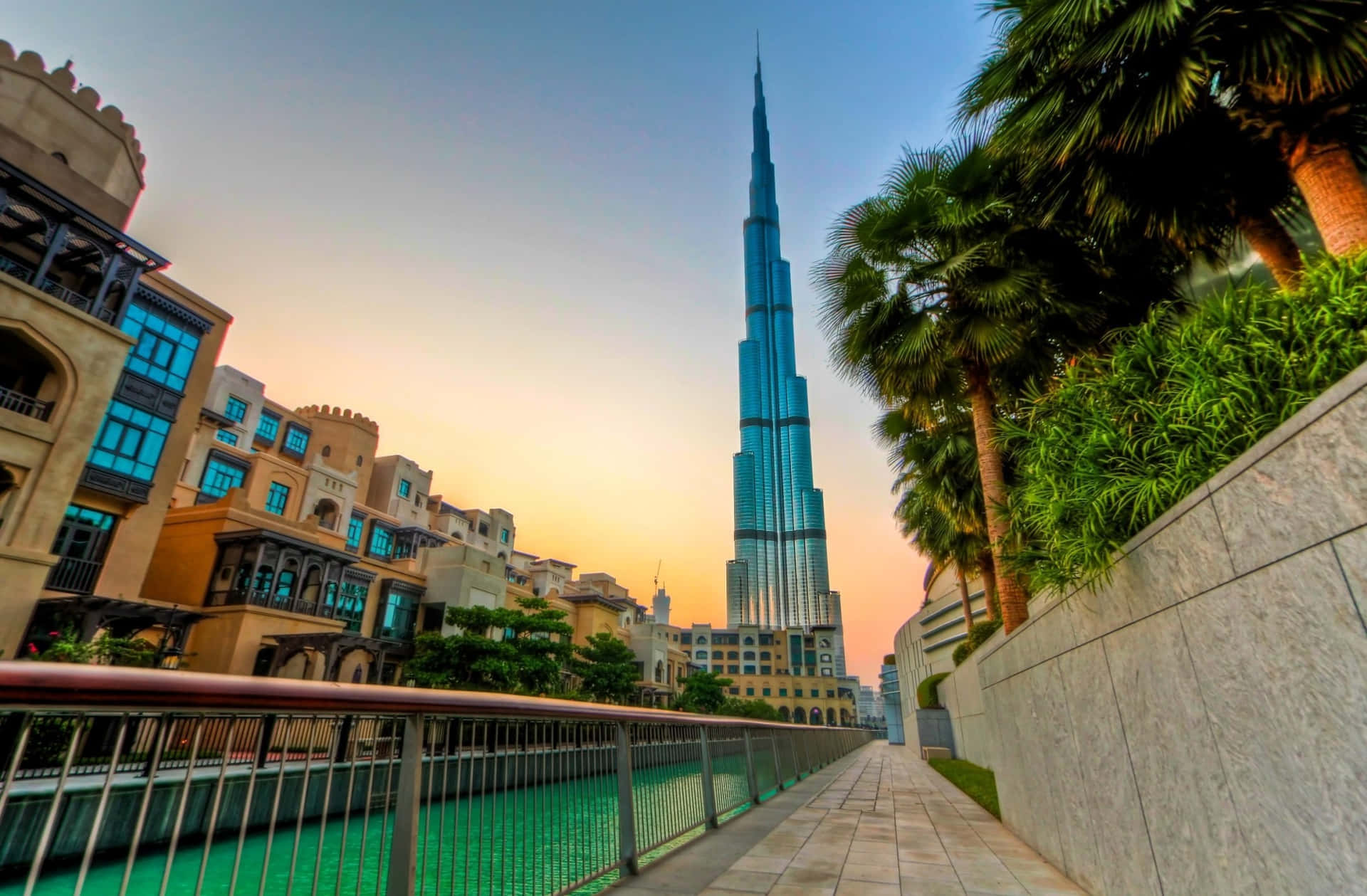 Majestic Burj Khalifa soaring into the Dubai skyline