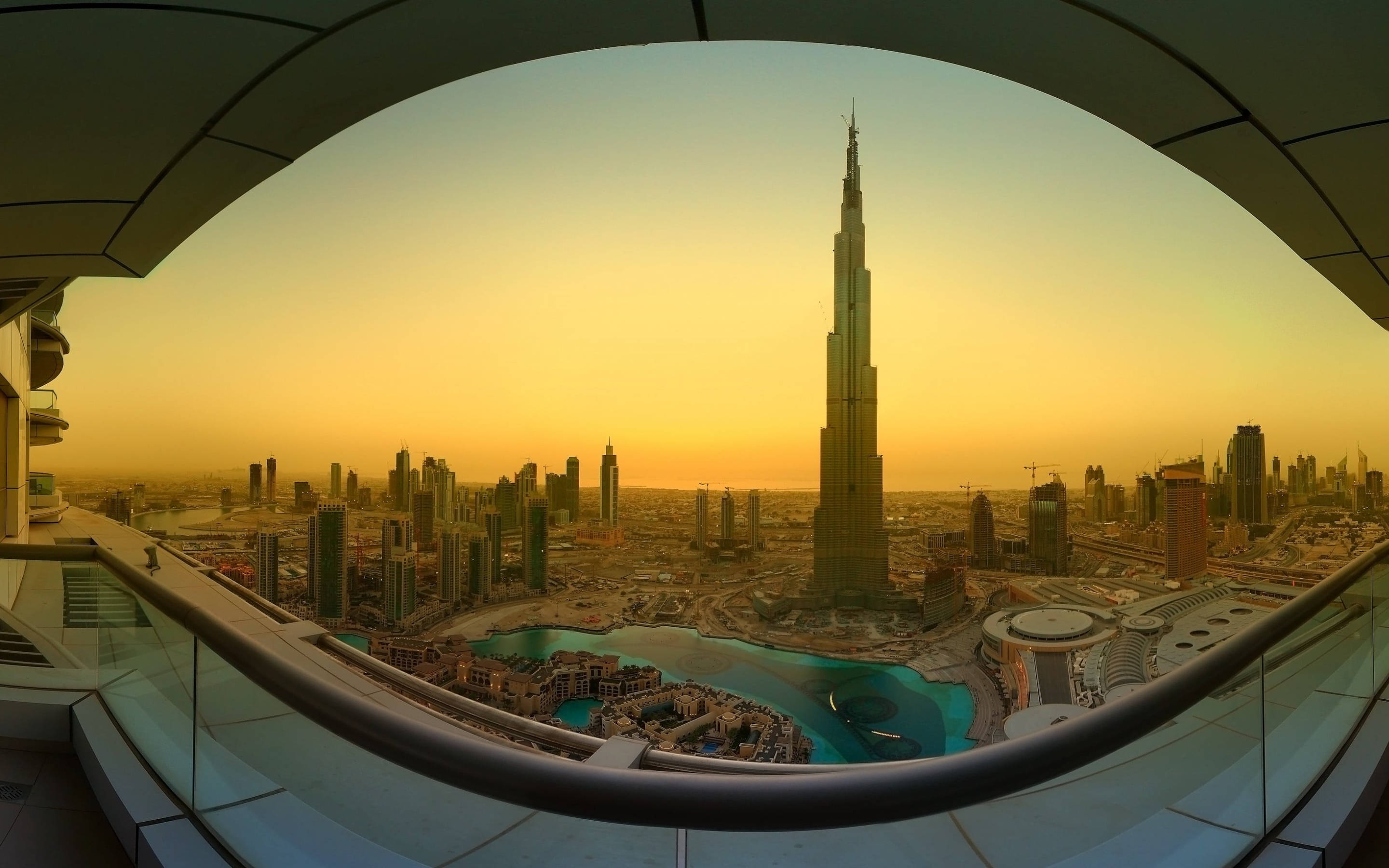 Burj Khalifa In Fisheye Lens Wallpaper