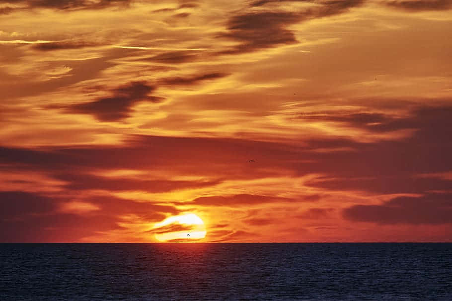 Burlington Sunset Over Lake Ontario Wallpaper