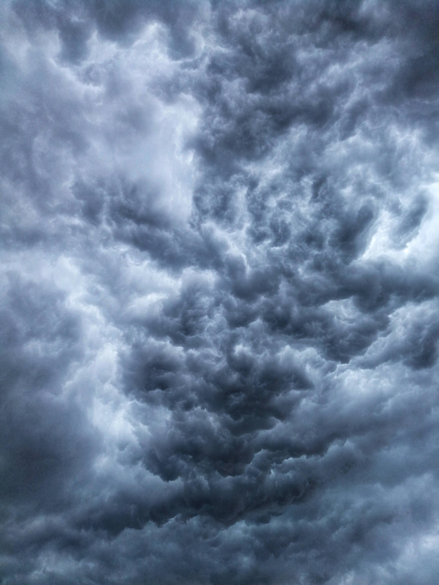 Burnsville Storm Cloud Wallpaper