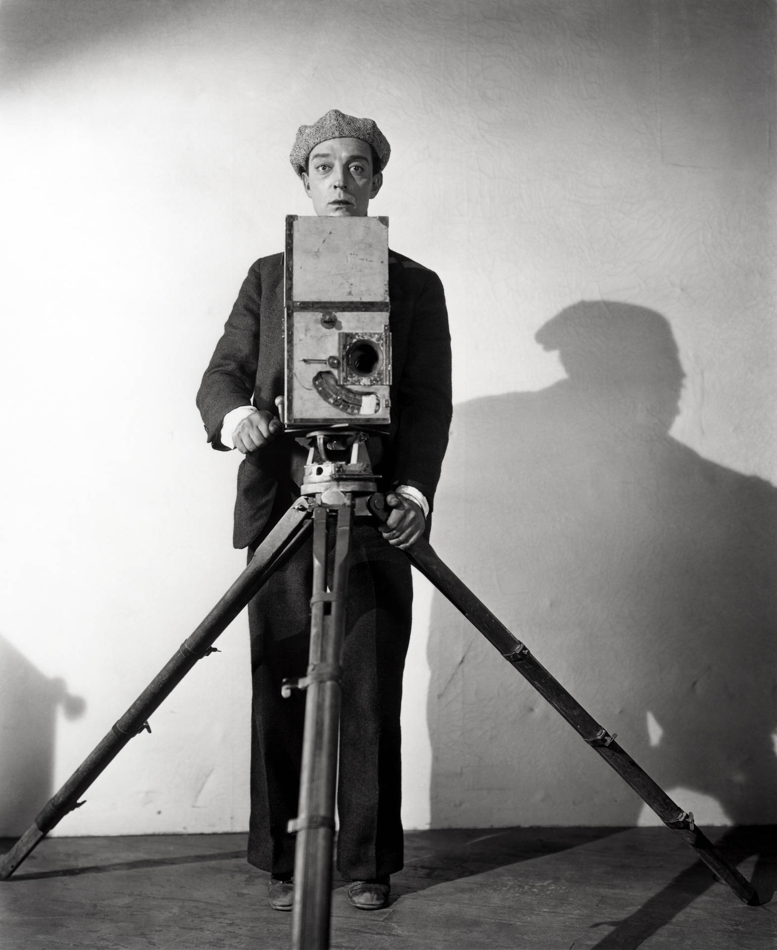 Geniodella Comicità Al Lavoro: Scena Di Buster Keaton Durante Le Riprese. Sfondo