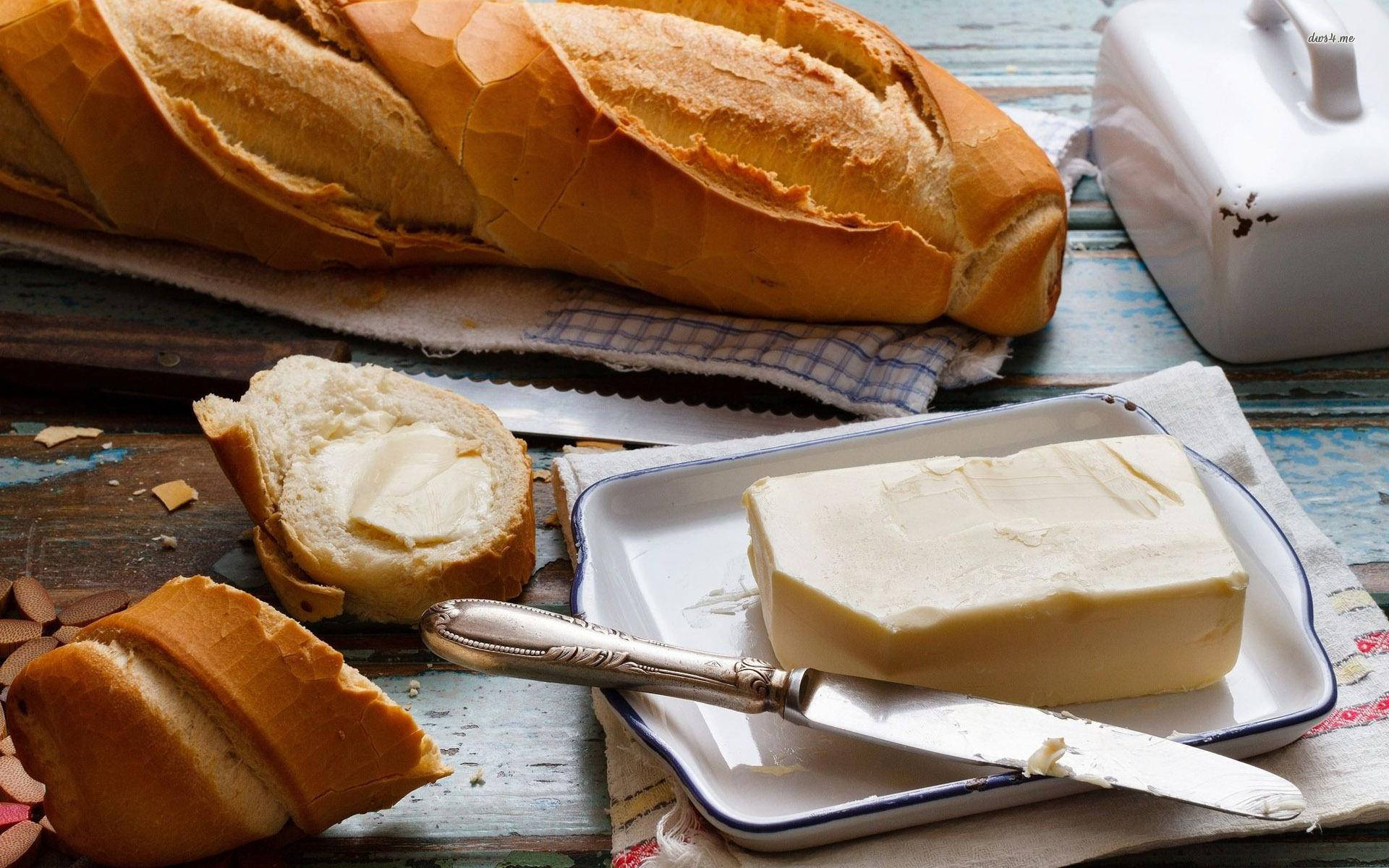 Butter And Knife With Bread Wallpaper