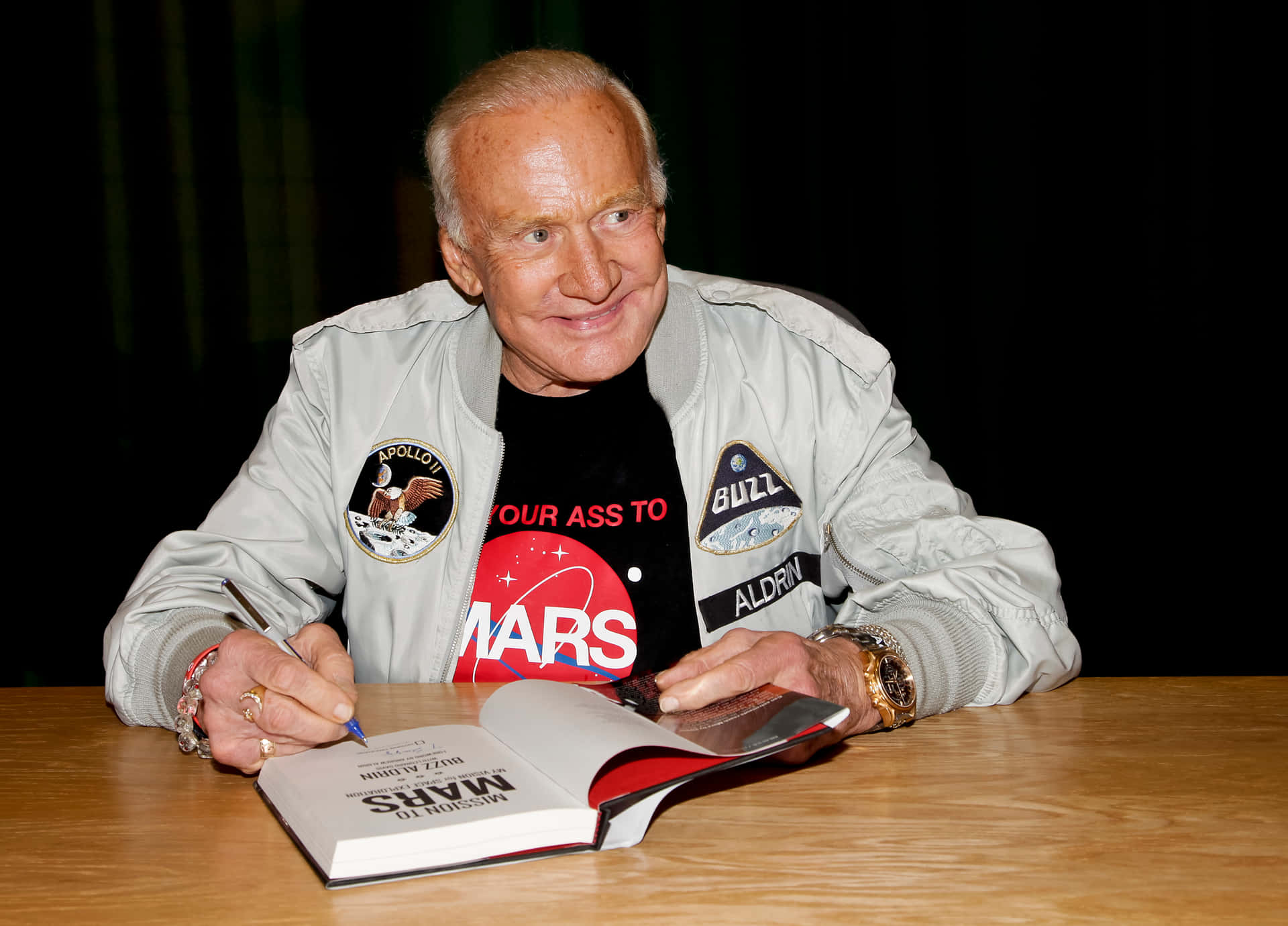 Buzz Aldrin Signing Autographs Wallpaper