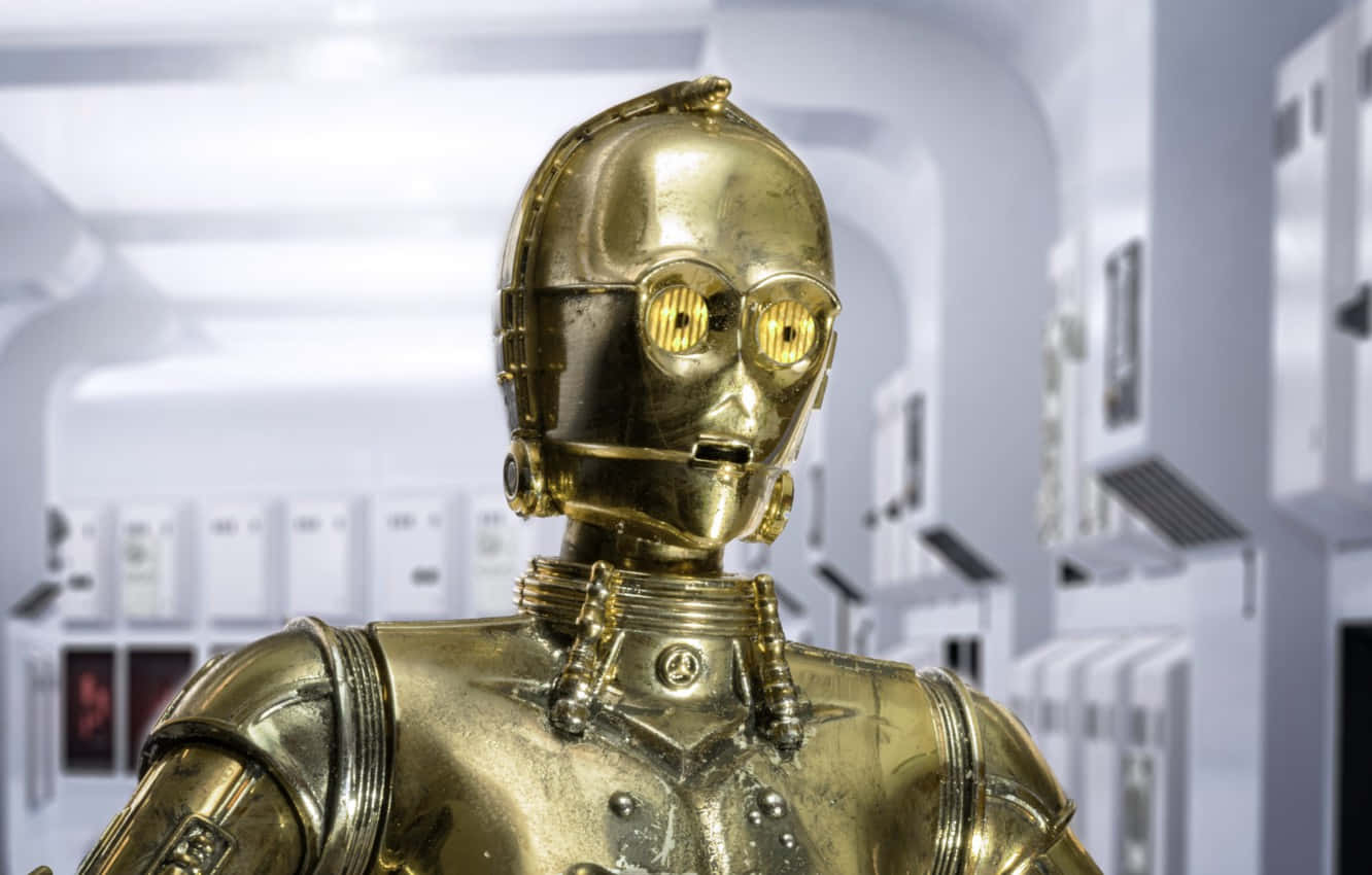 Classic C-3PO in an iconic pose Wallpaper