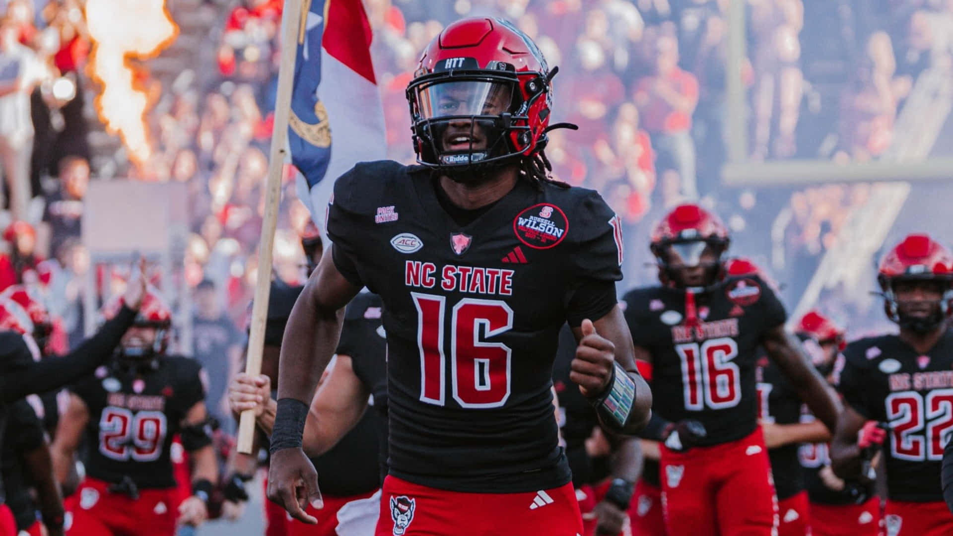 C J Bailey Football Player Wallpaper