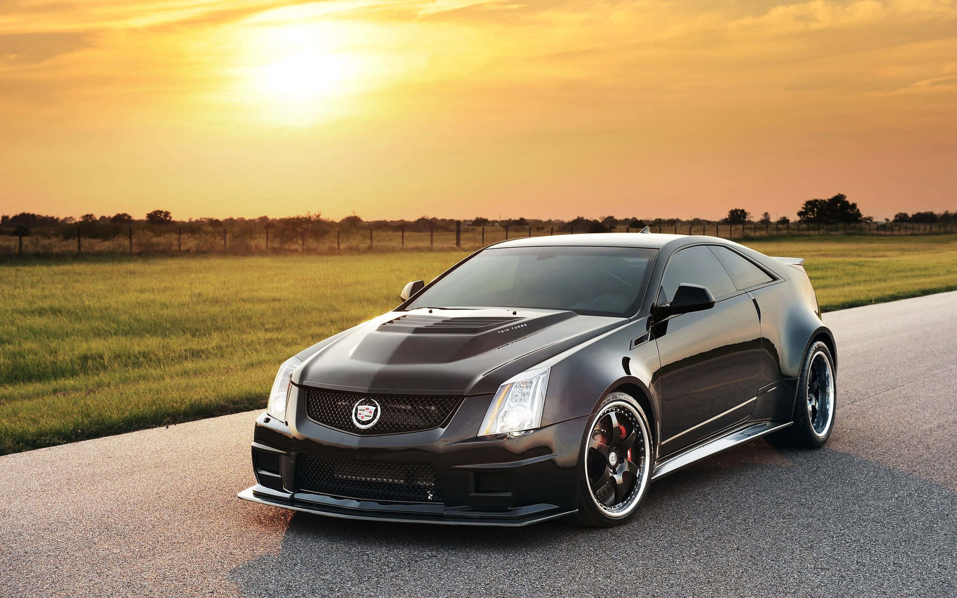 Stunning Cadillac CTS in motion. Wallpaper