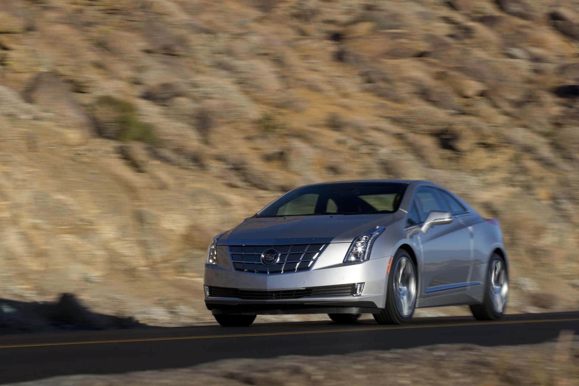 Cadillac Elr Coupe Listrik Mewah Yang Menakjubkan Di Jalan Wallpaper