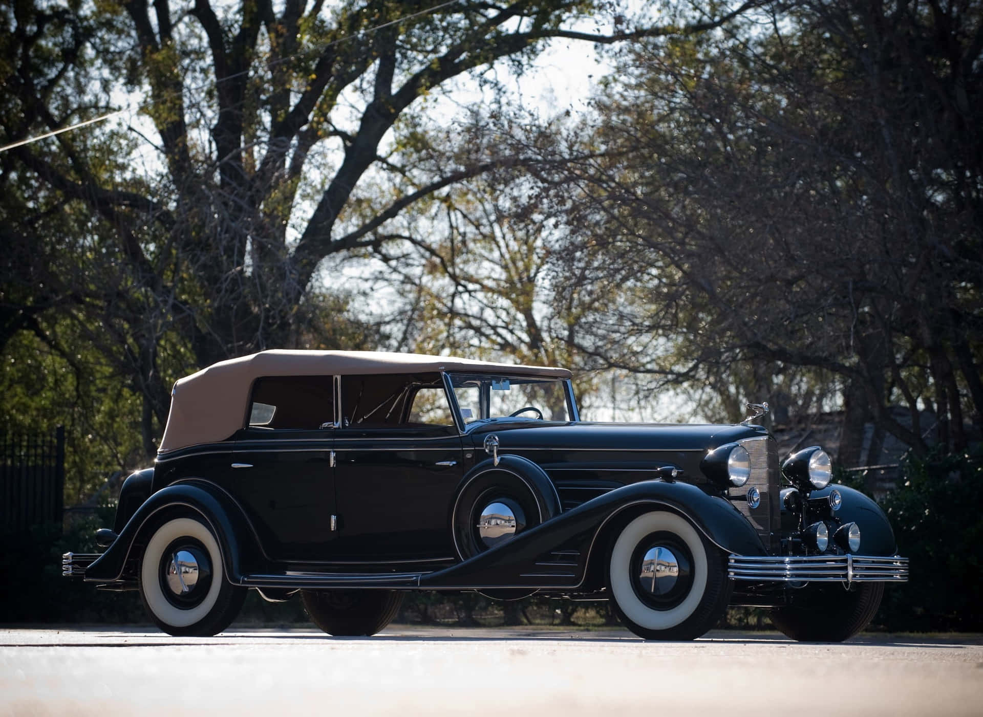 A Classic Cadillac Fleetwood in its Prime Wallpaper