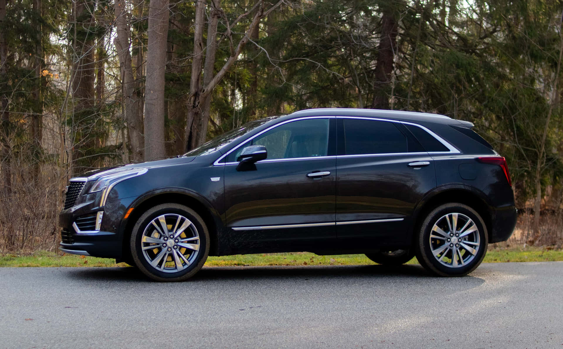 Cadillac XT5 - Luxury Redefined Wallpaper