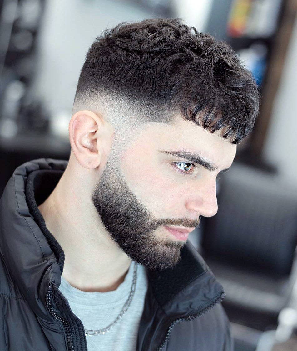 Stile Di Capelli Da Uomo Taglio Cesare Sfondo