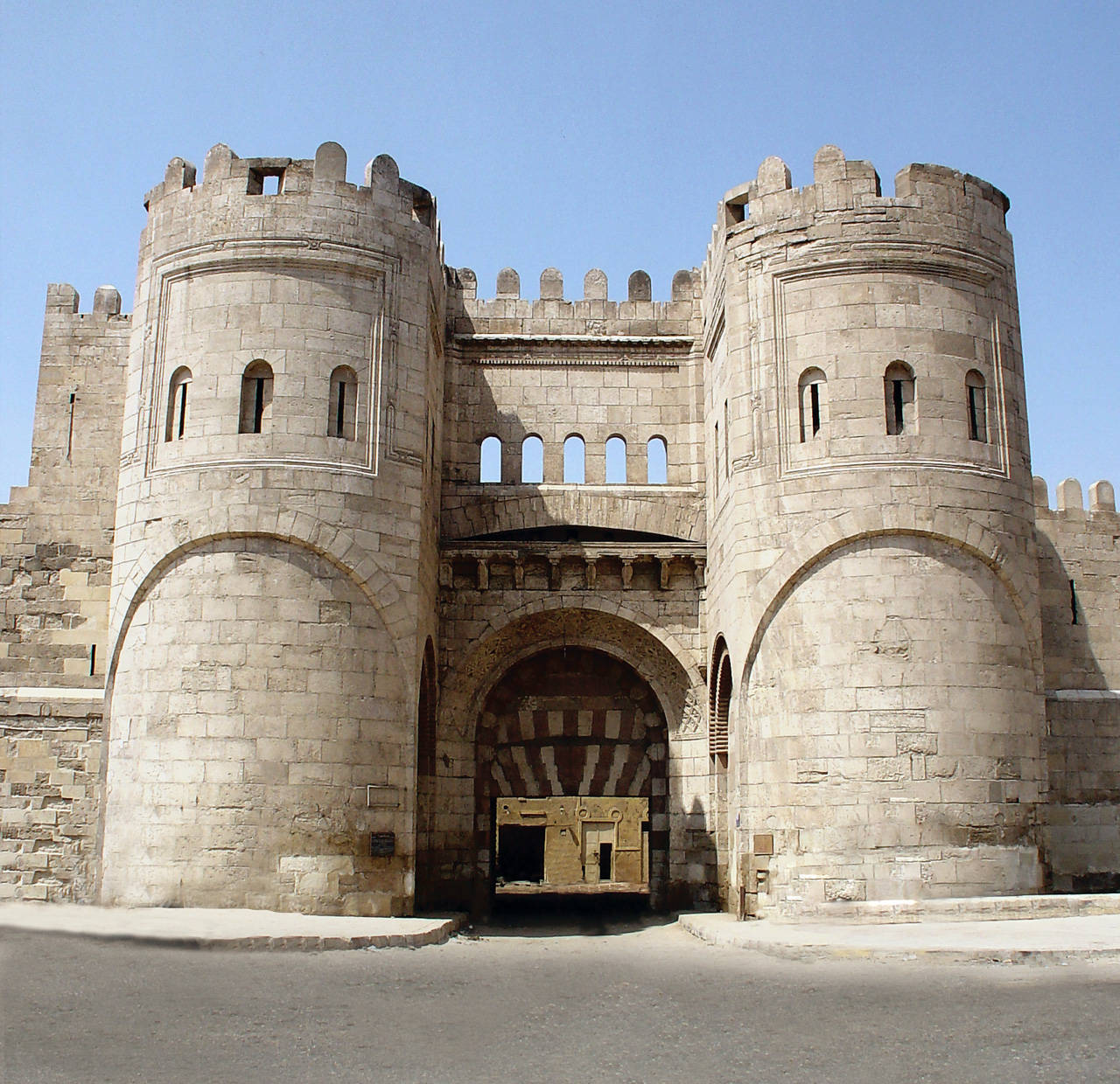 Portõesde Bab Al-futuh Do Cairo. Papel de Parede