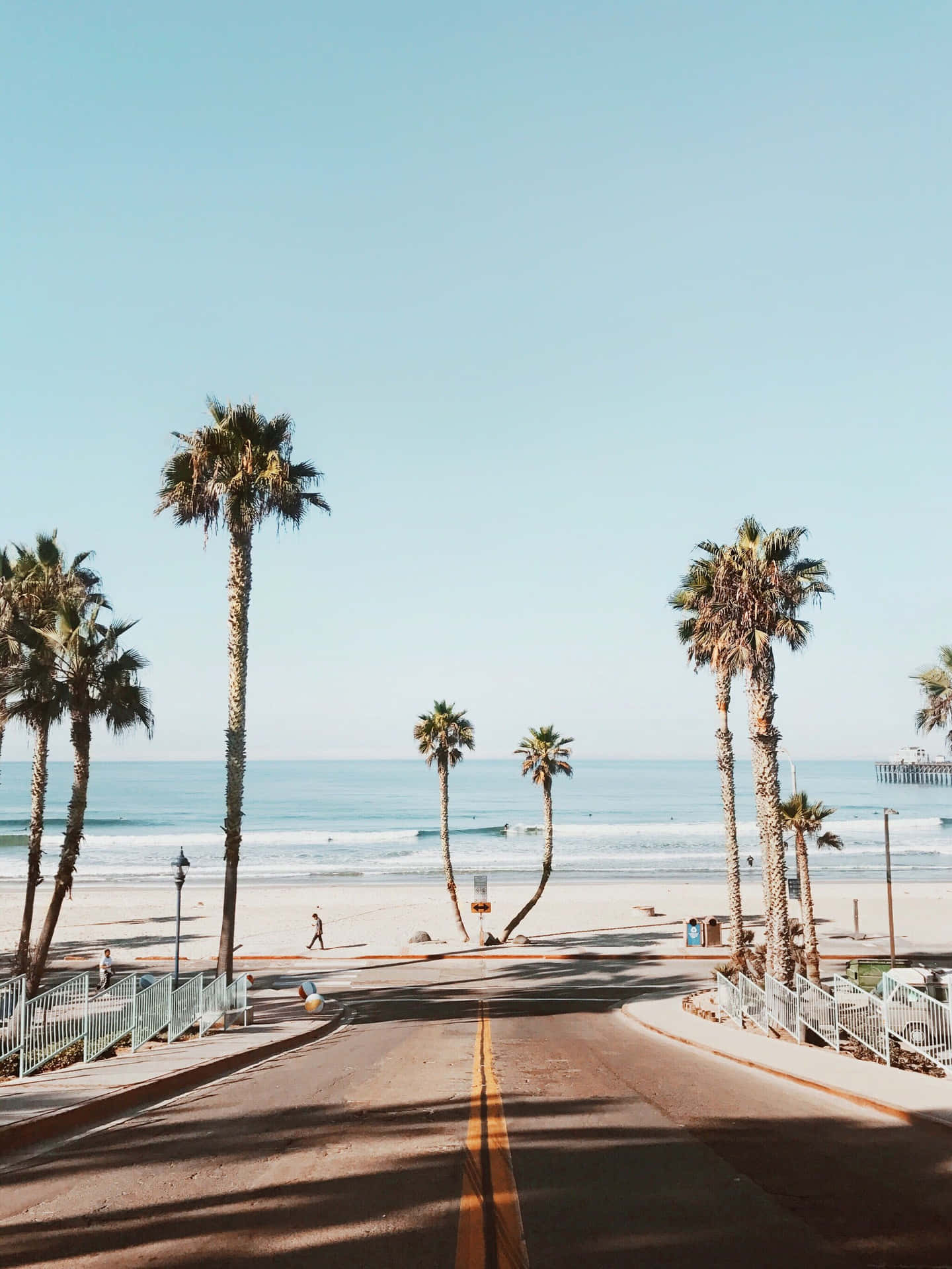 Download Enjoy the stunning California Aesthetic with its beautiful  beaches, rolling hills and stunning sunsets. Wallpaper | Wallpapers.com