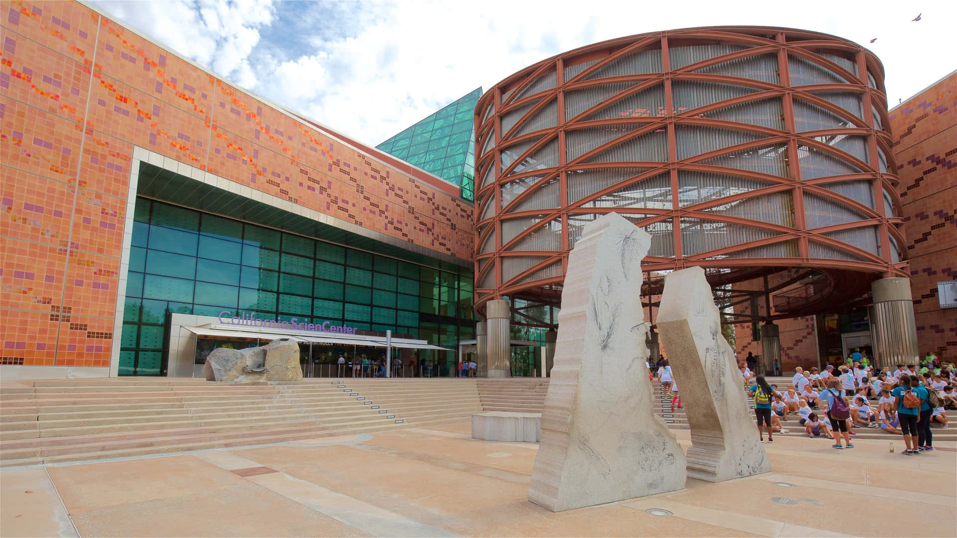 California Science Center Exterior Wallpaper