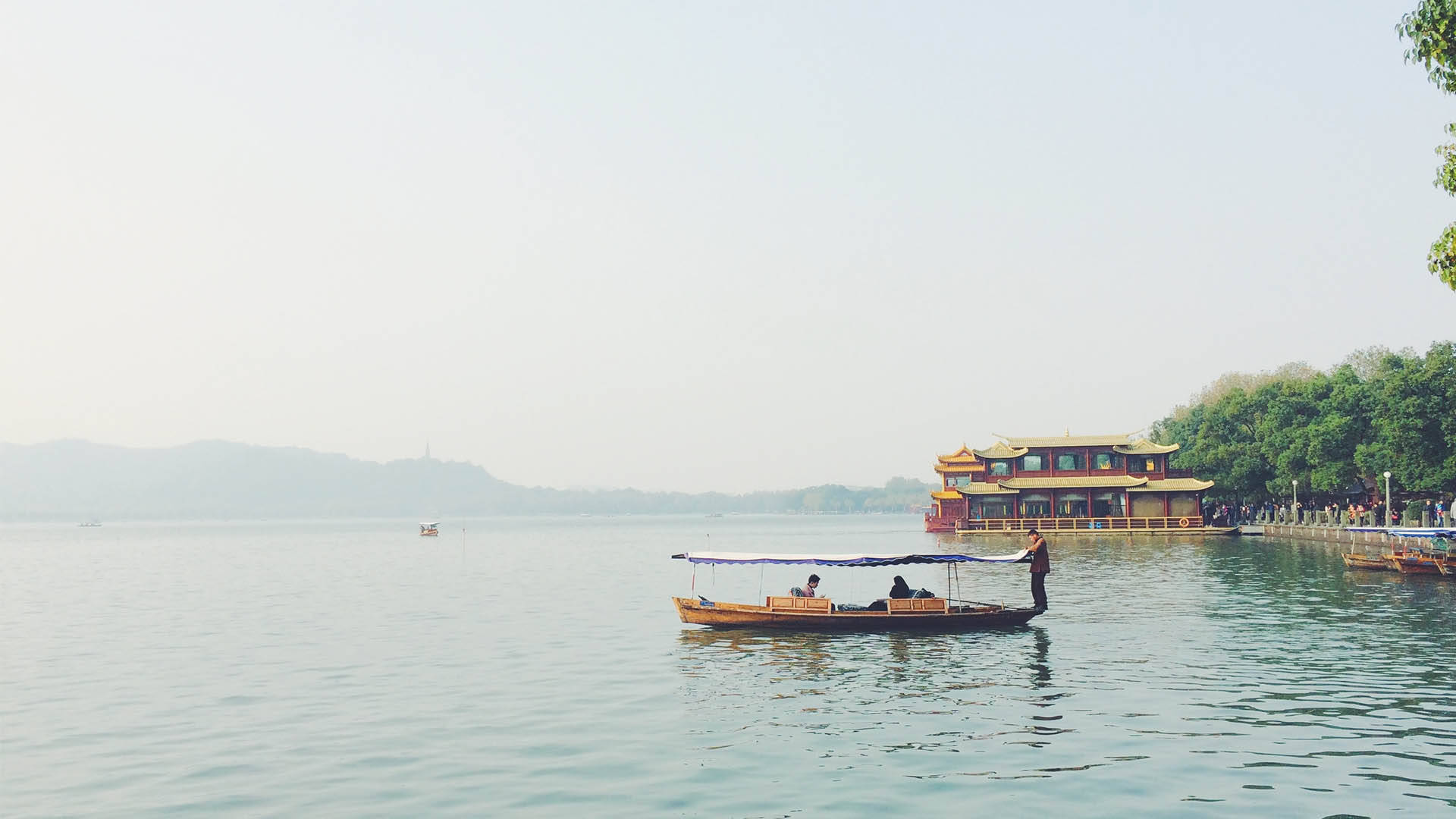 Áreadel Lago De Hangzhou Tranquila Fondo de pantalla