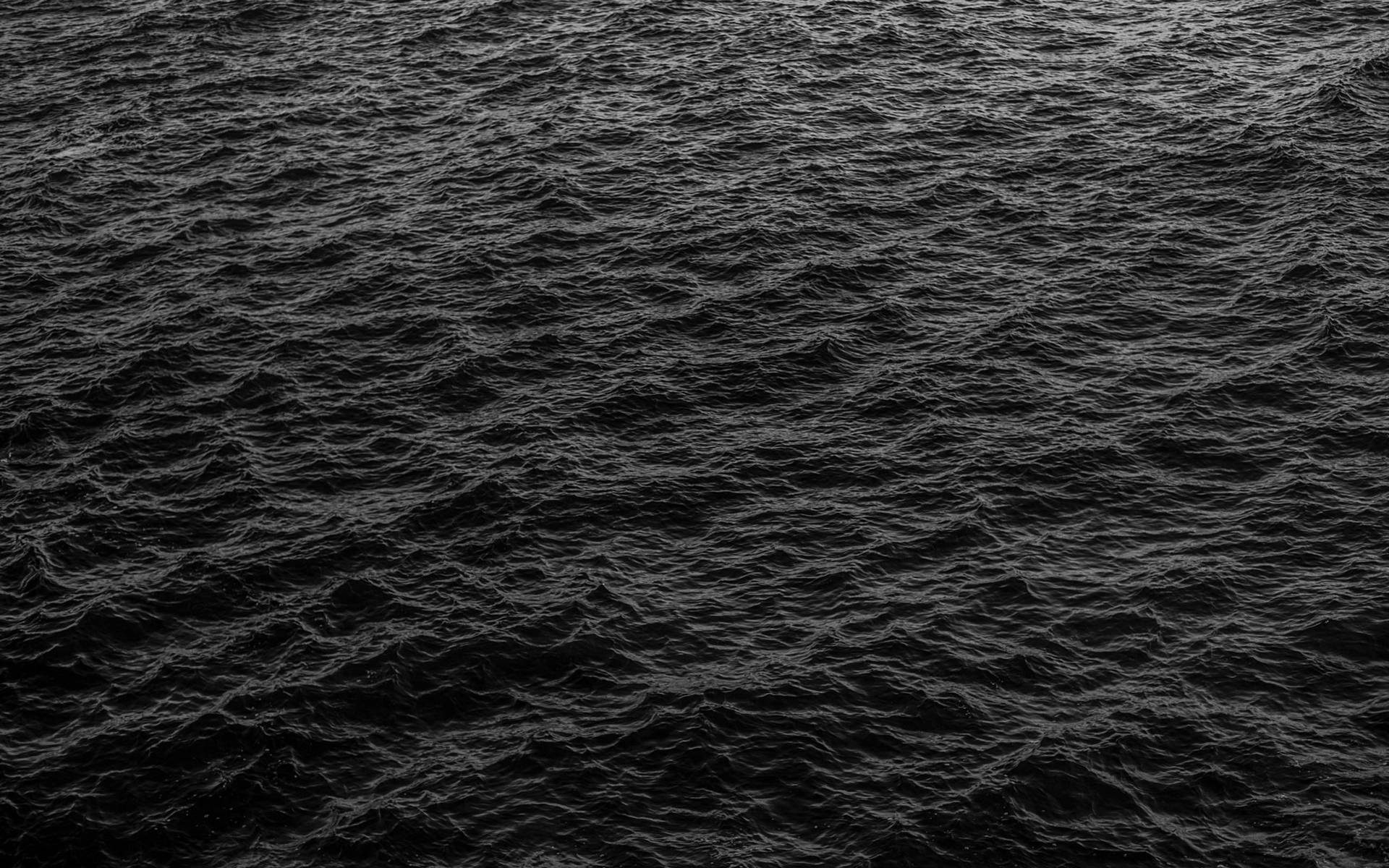 Calm Sea Waves Black Mac Wallpaper