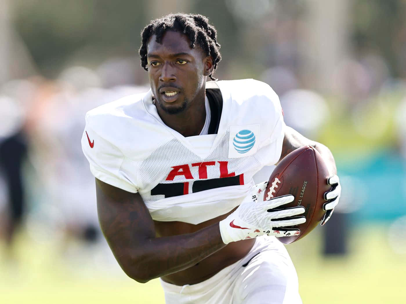 Calvin Ridley Atlanta Falcons Practice Wallpaper