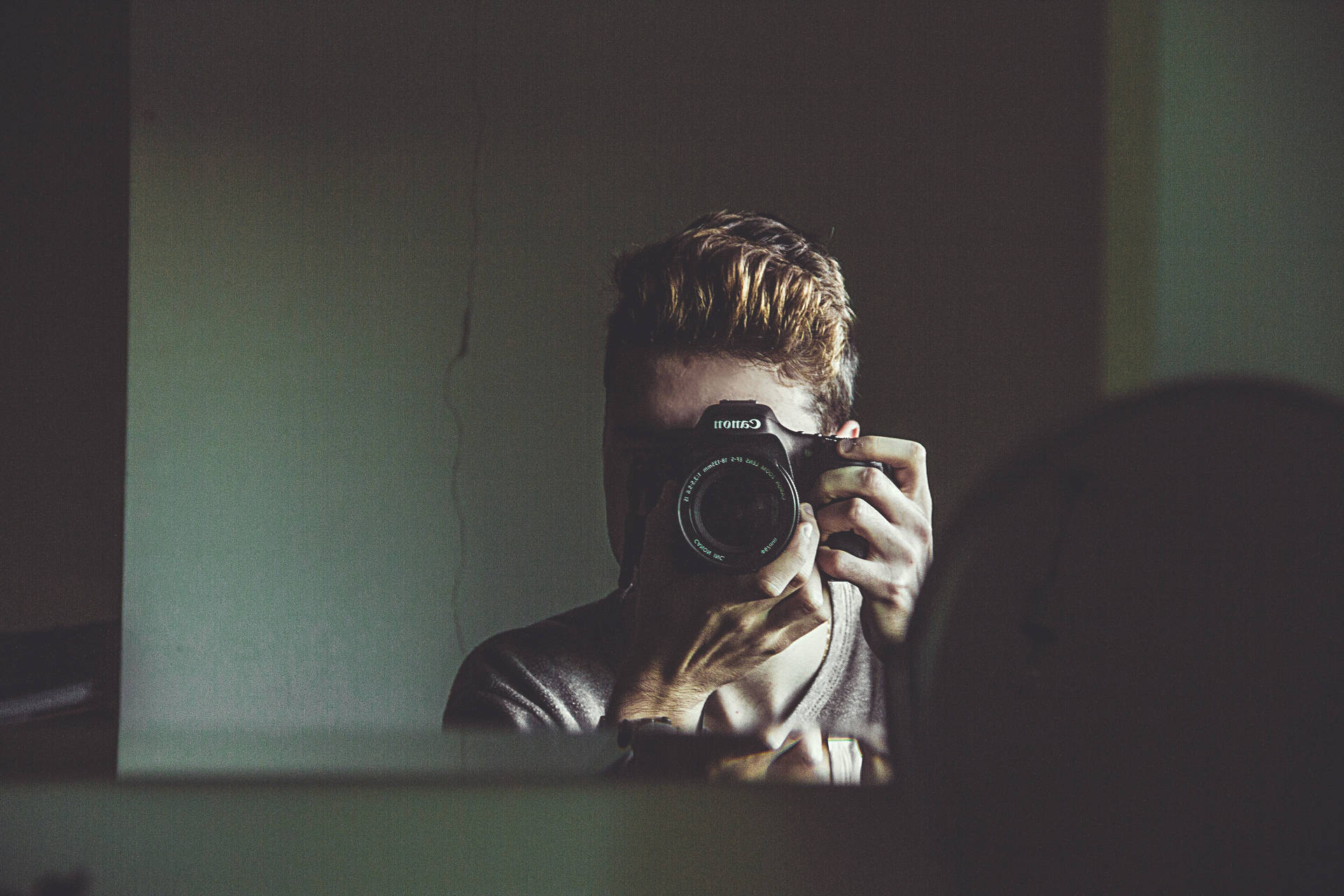 Camera In The Mirror Wallpaper