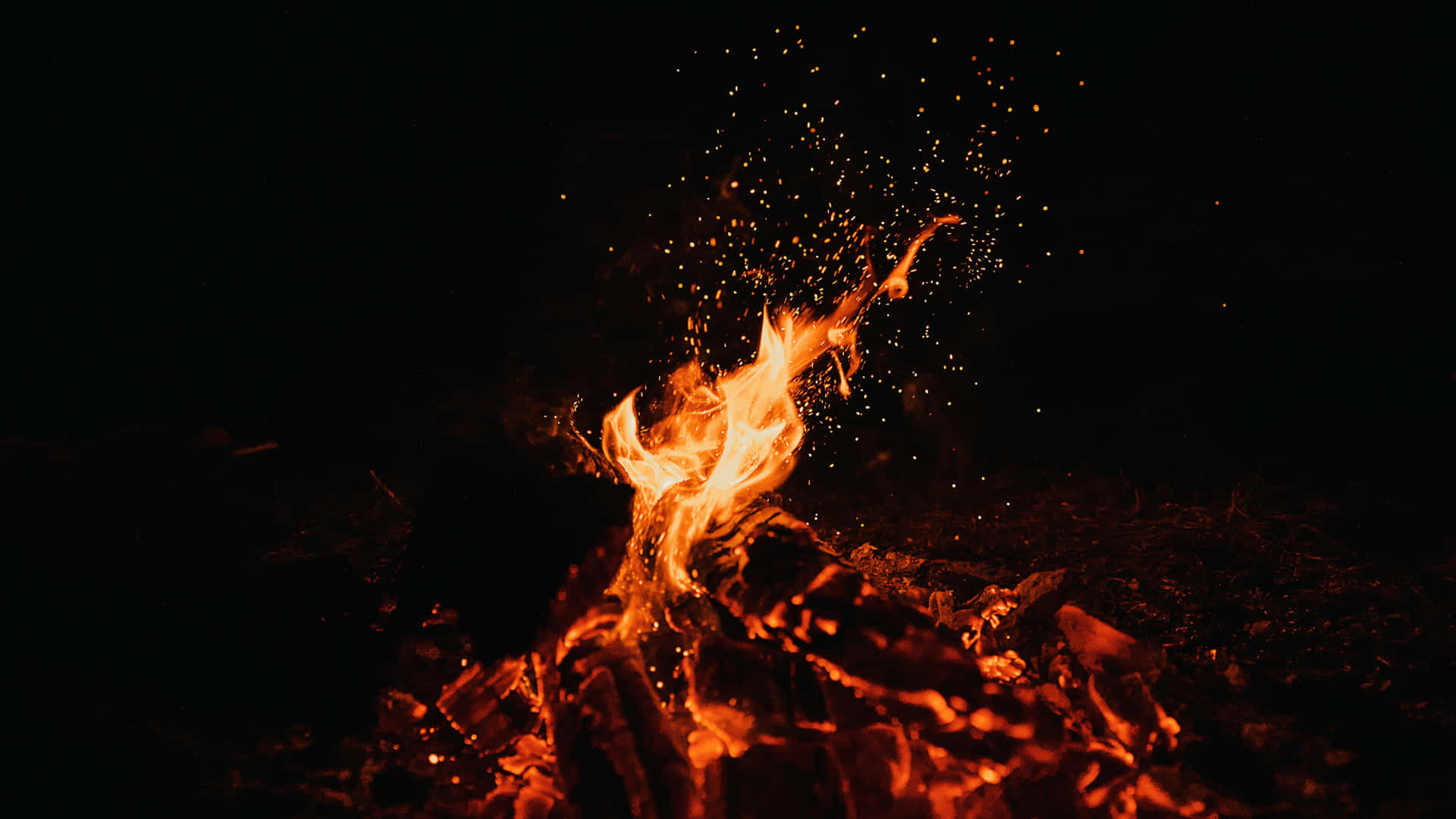 Campfire Closeup Image Wallpaper