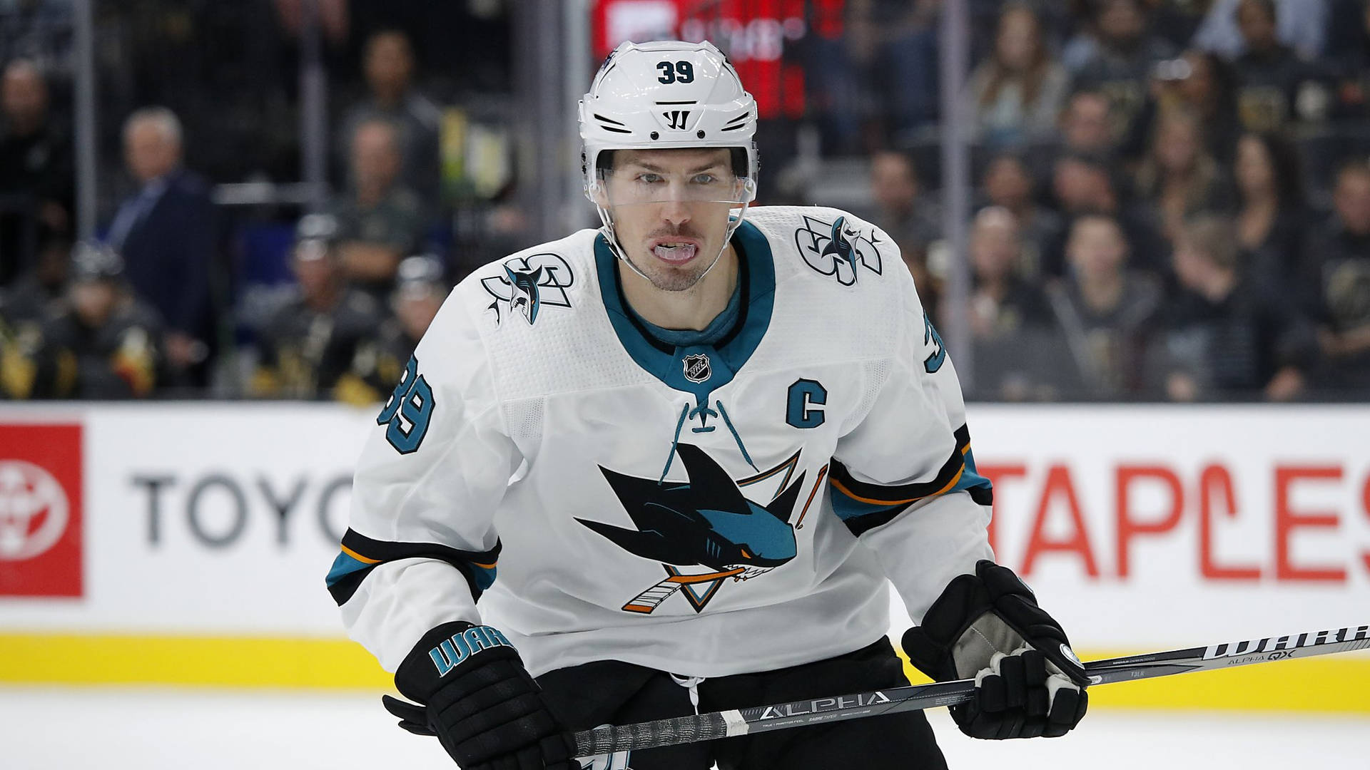 Canadisk professionel ishockey-spiller Logan Couture guarder Wallpaper