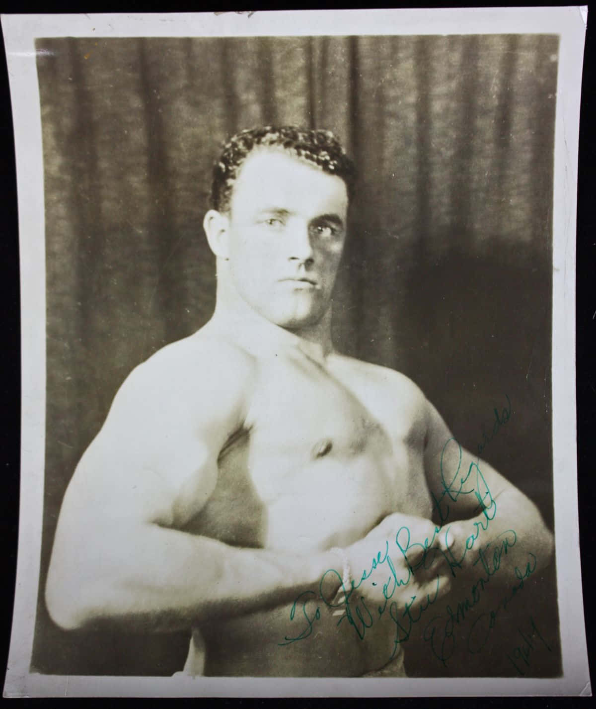 Kanadisk professionel wrestler Stu Hart gammel fotografi mønster tapet. Wallpaper