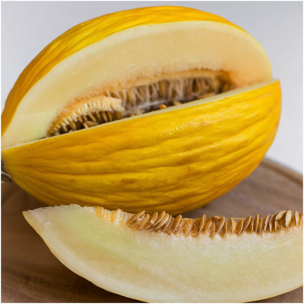 Canary Melon With Seeds Wallpaper