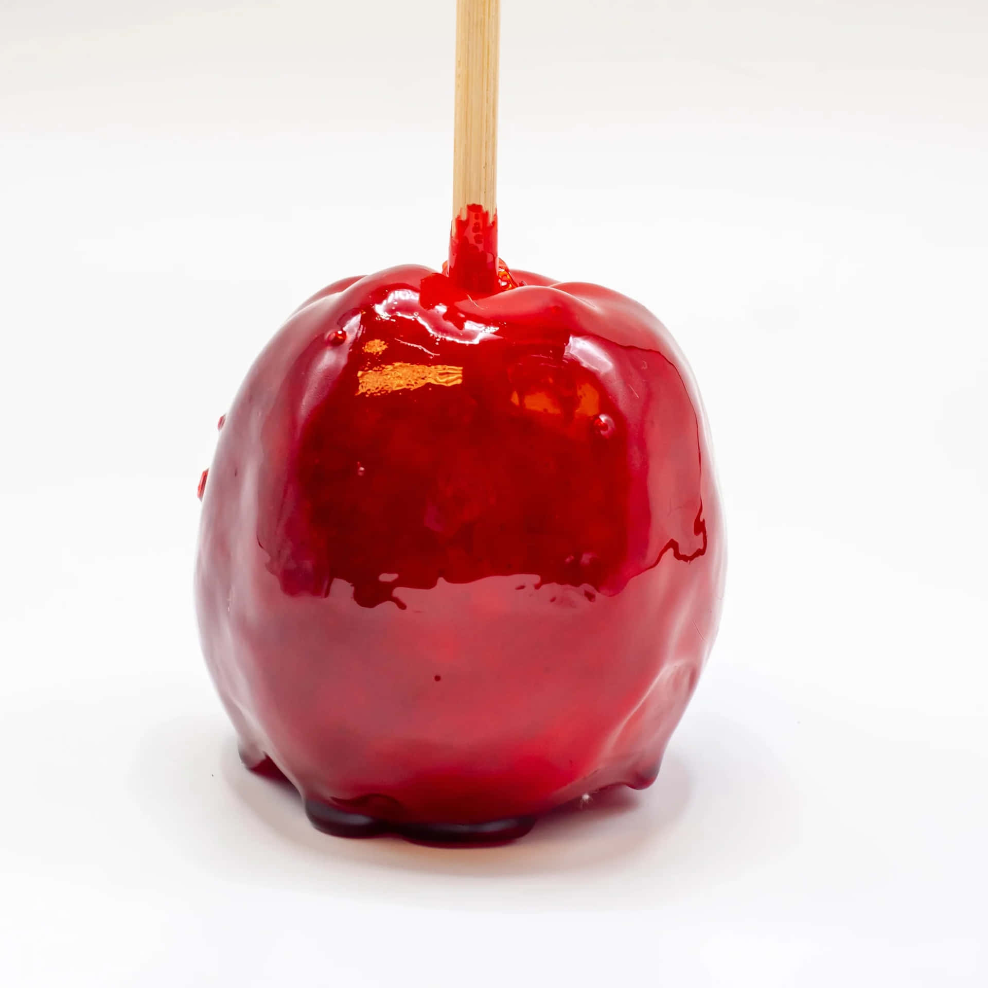 Delicious Red Candy Apples Ready for a Sweet Bite Wallpaper