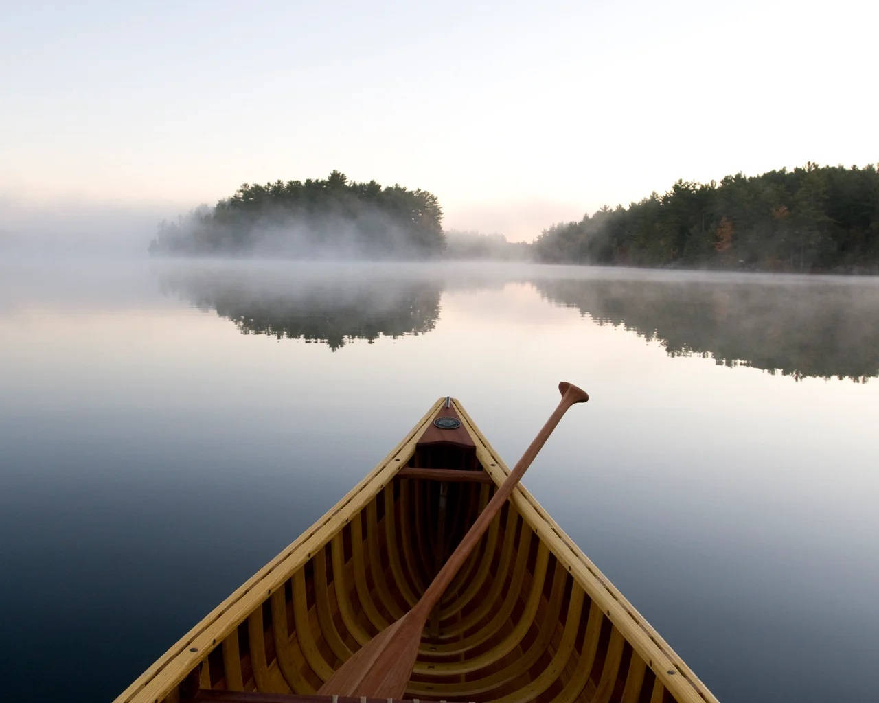 Canoeing In The Morning Wallpaper