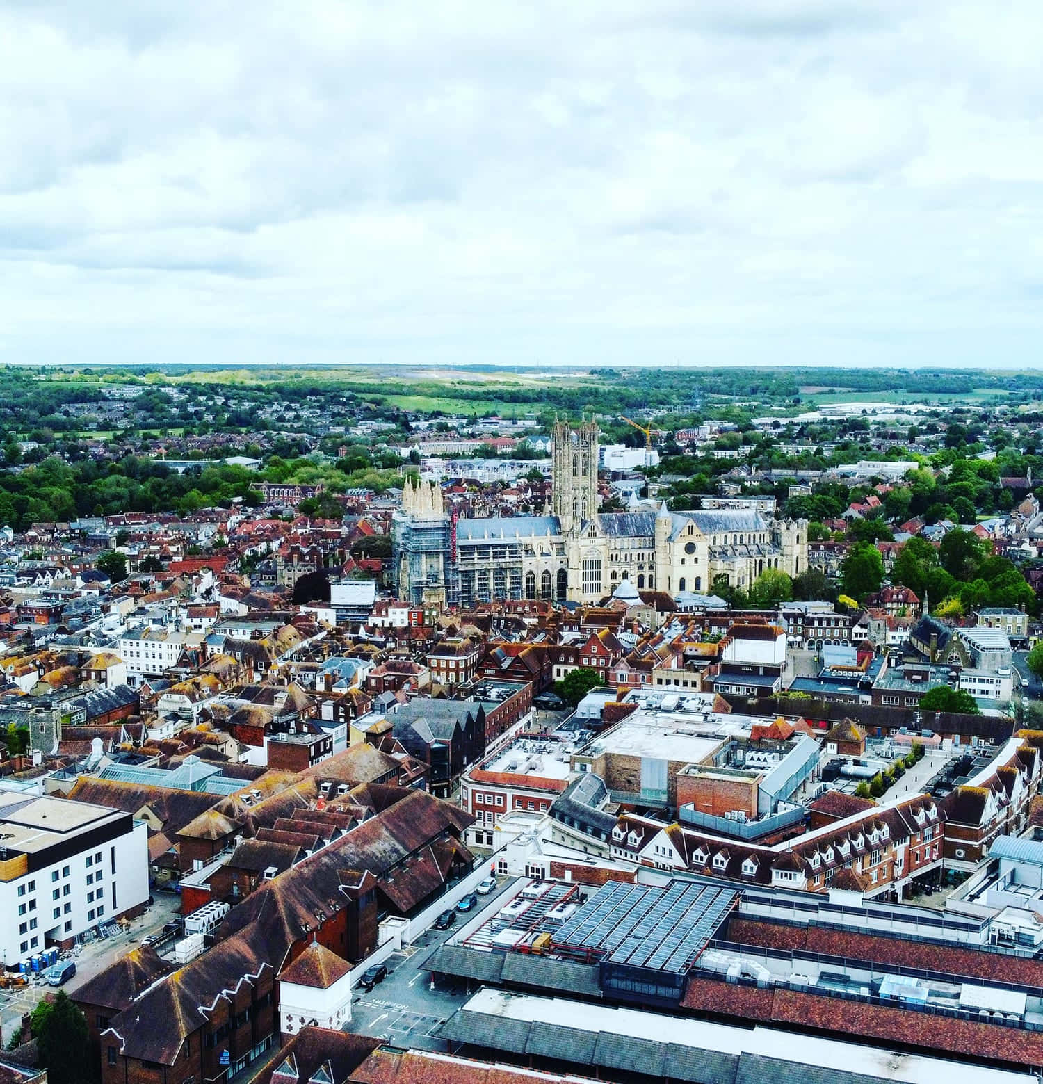 Vue Aérienne De La Cathédrale De Canterbury Fond d'écran