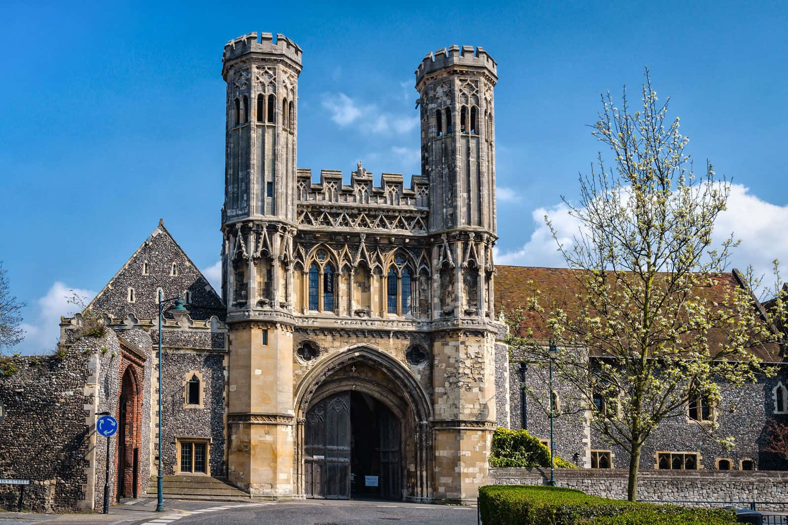 Canterbury Historic Gateway Architecture Wallpaper