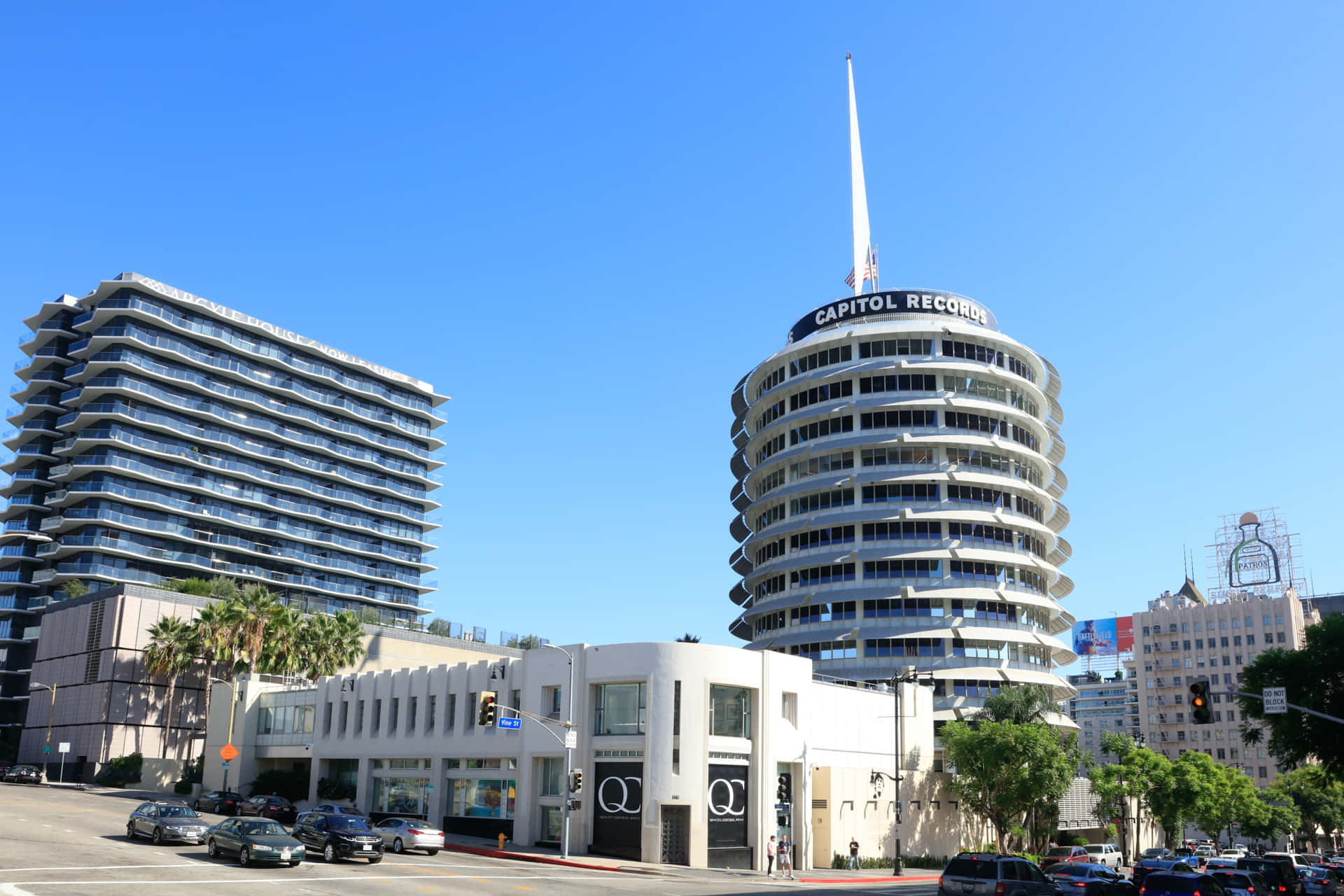 Capitol Records Building Along With Other Sturctures Wallpaper
