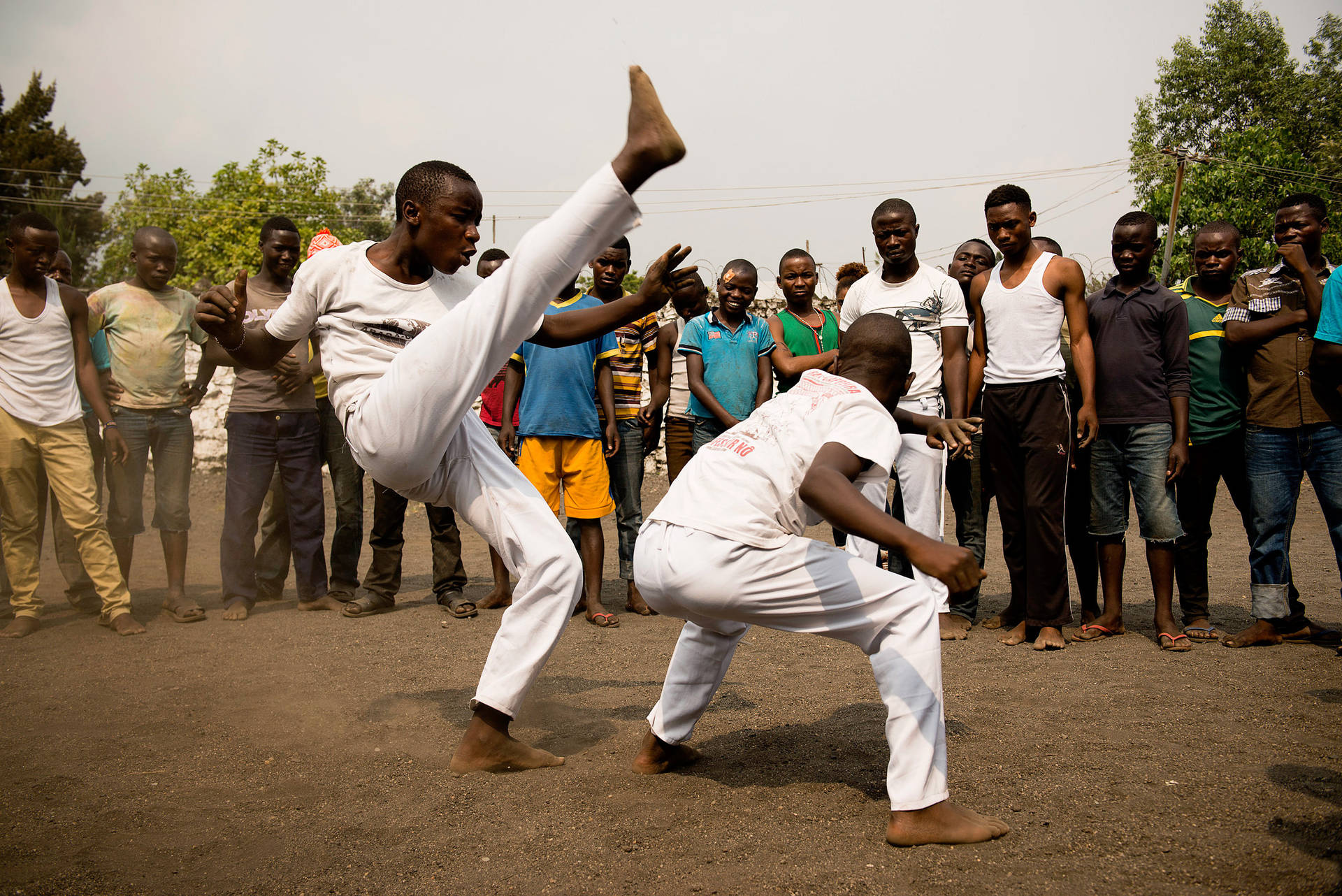 Capoeiradrop Kick (patada De Capoeira) Fondo de pantalla
