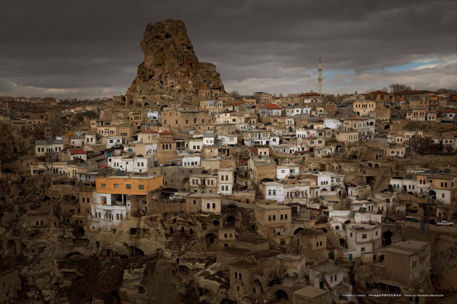 Cappadociadorf Mit Hügel Wallpaper