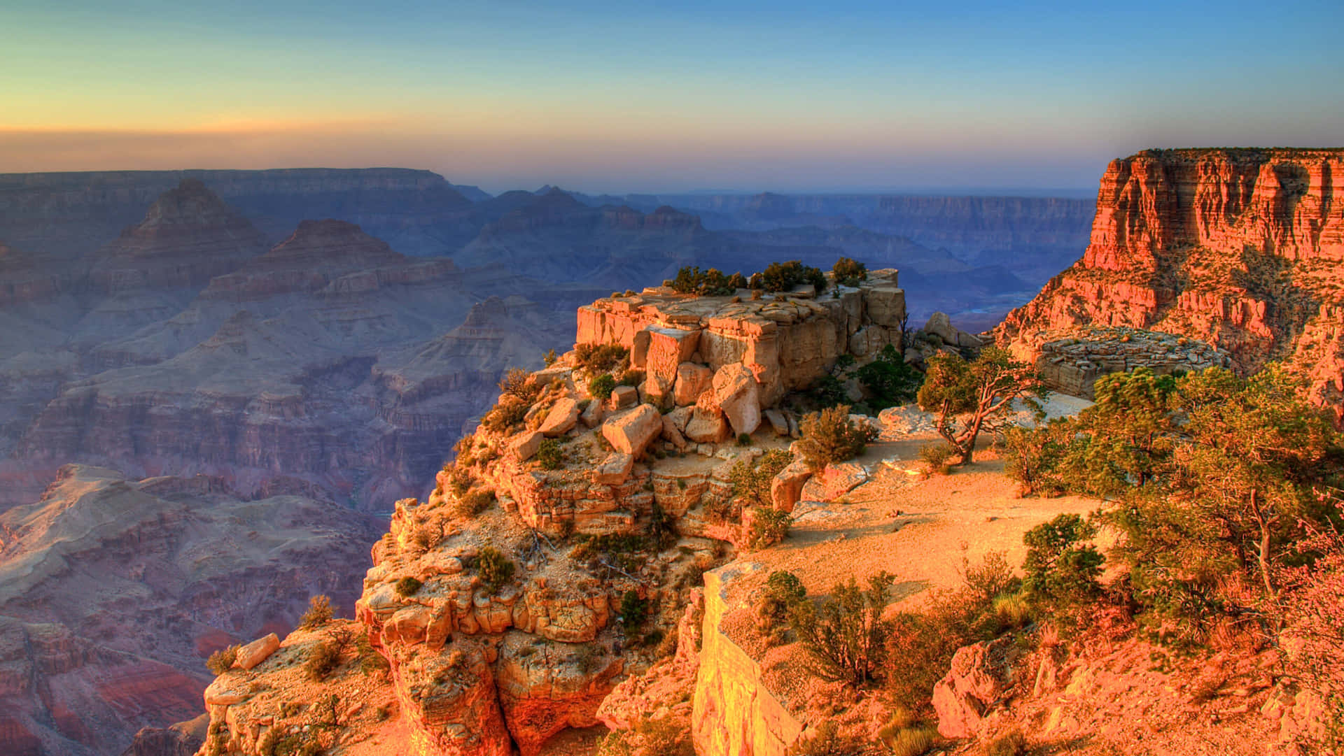 Caption: Breathtaking View Of Grand Canyon National Park Wallpaper
