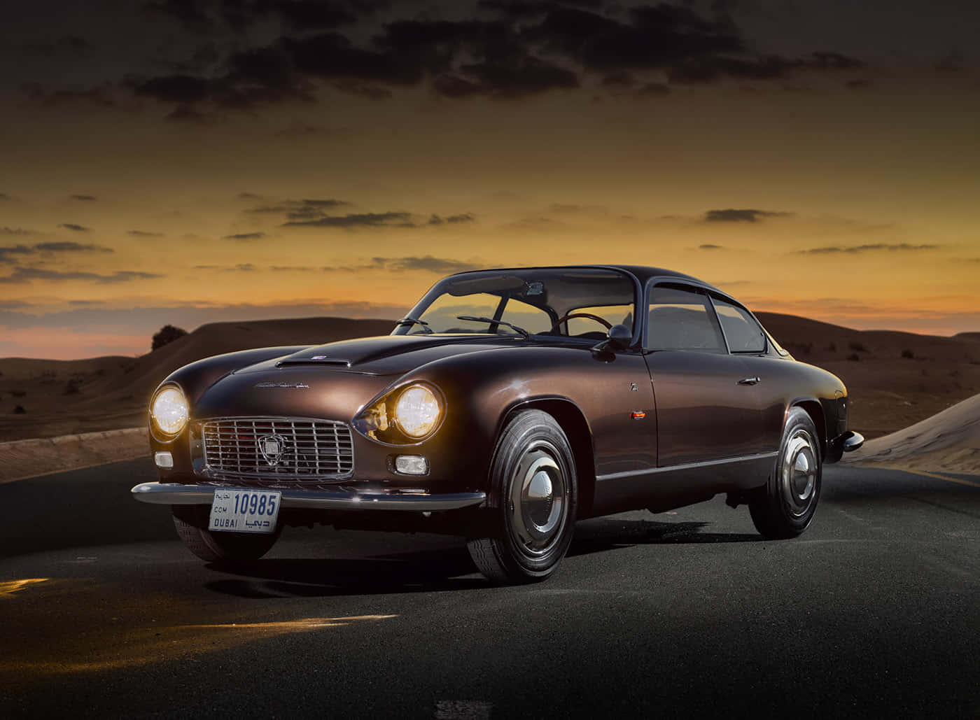 Caption: Classic Lancia Flaminia In Pristine Condition Wallpaper