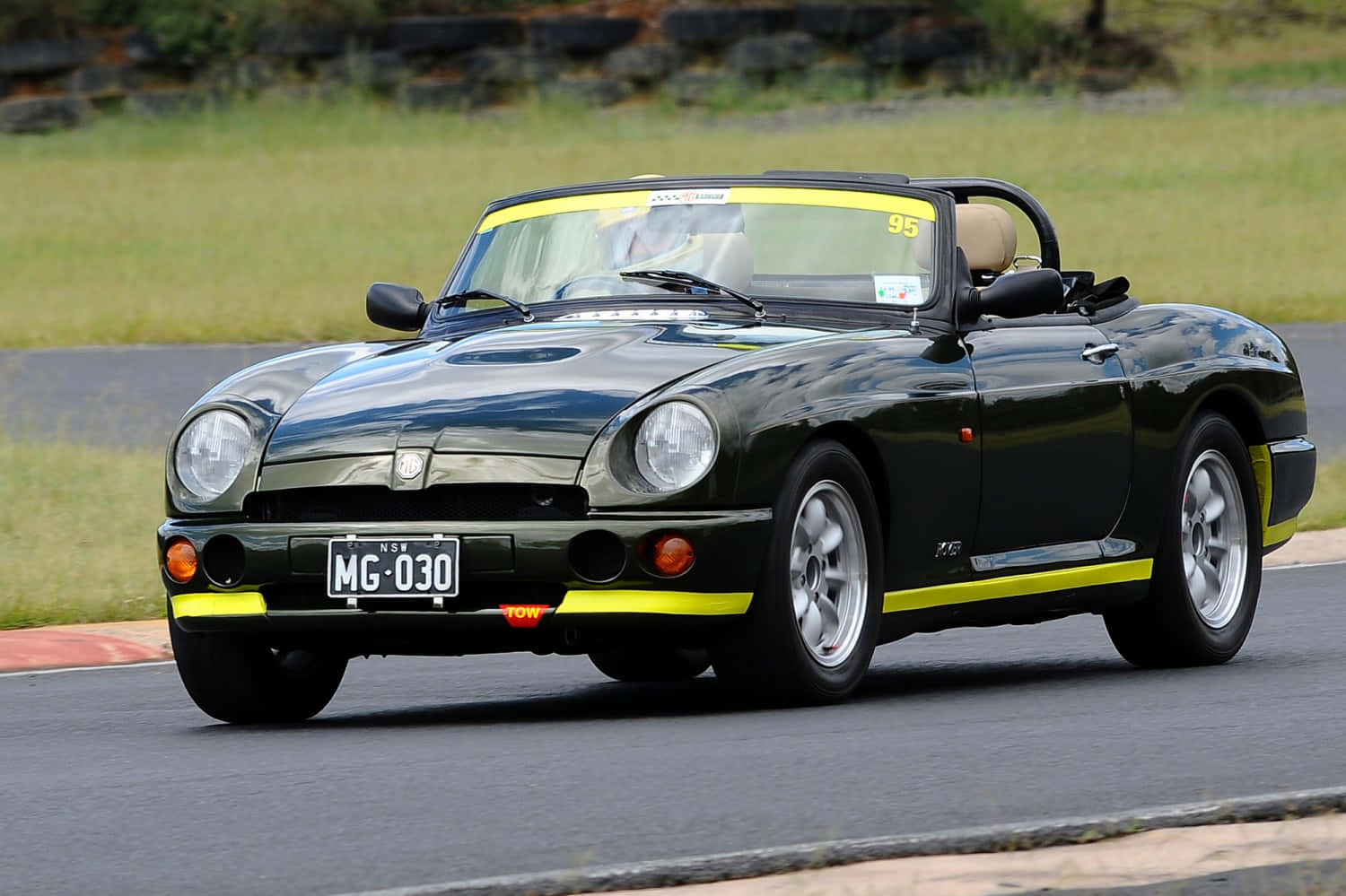 Caption: Classic Mg Rv8 In Royal Blue Wallpaper