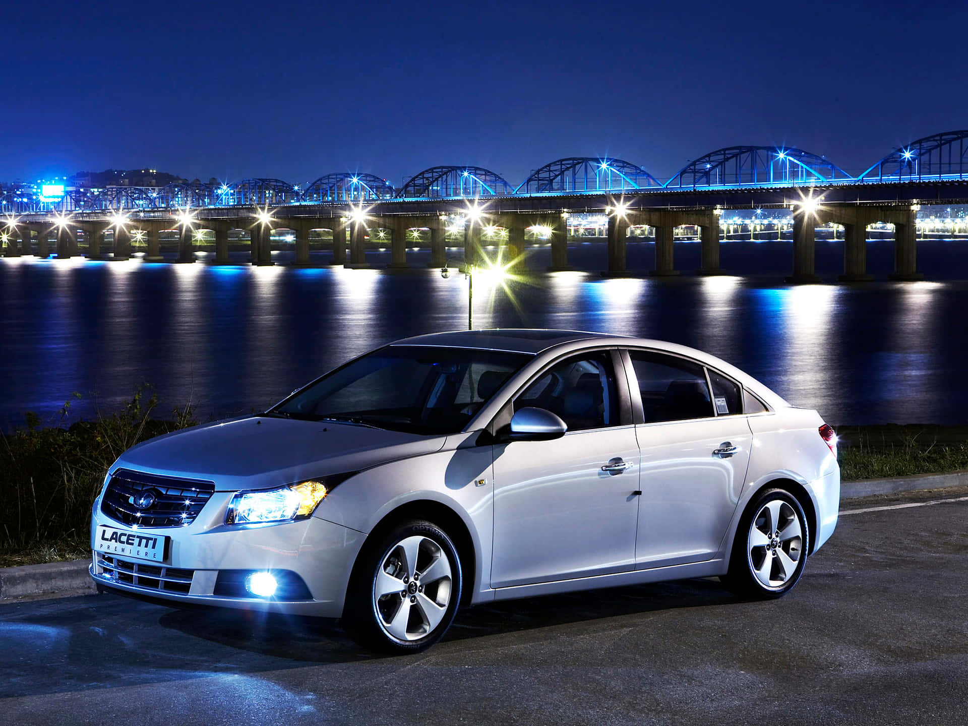 Caption: Elegant Daewoo Lacetti In A Picturesque Setting Wallpaper