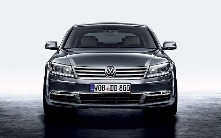 Volkswagen Phaeton Luxueux Et Sophistiqué En Mouvement Fond d'écran